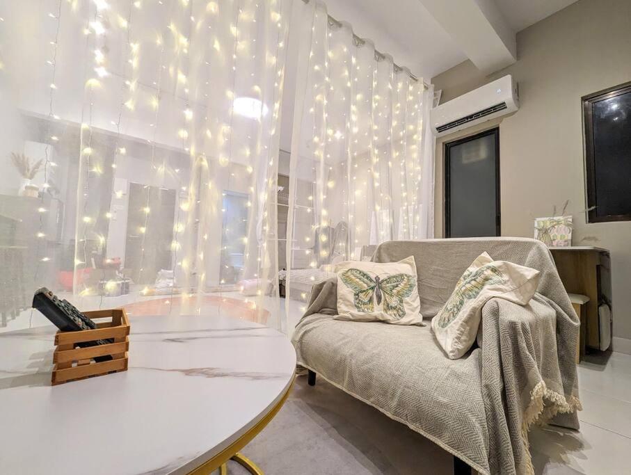 Comfort Cozy Romantic Homestay Youth City photo 5