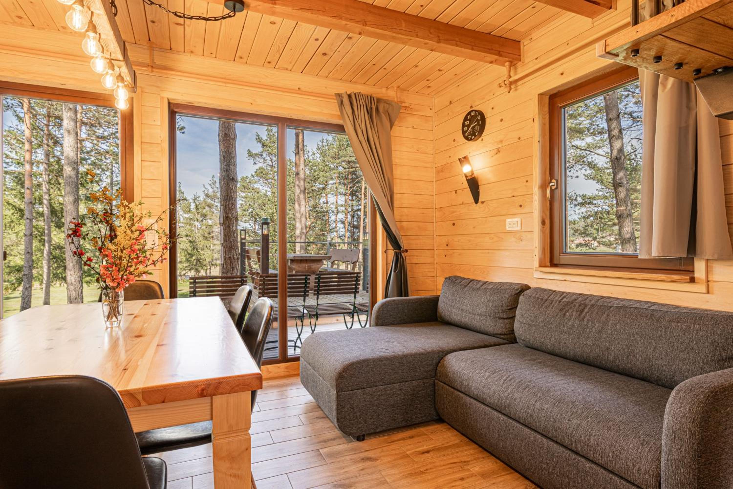 Forest Princess Chalet - Happy Rentals