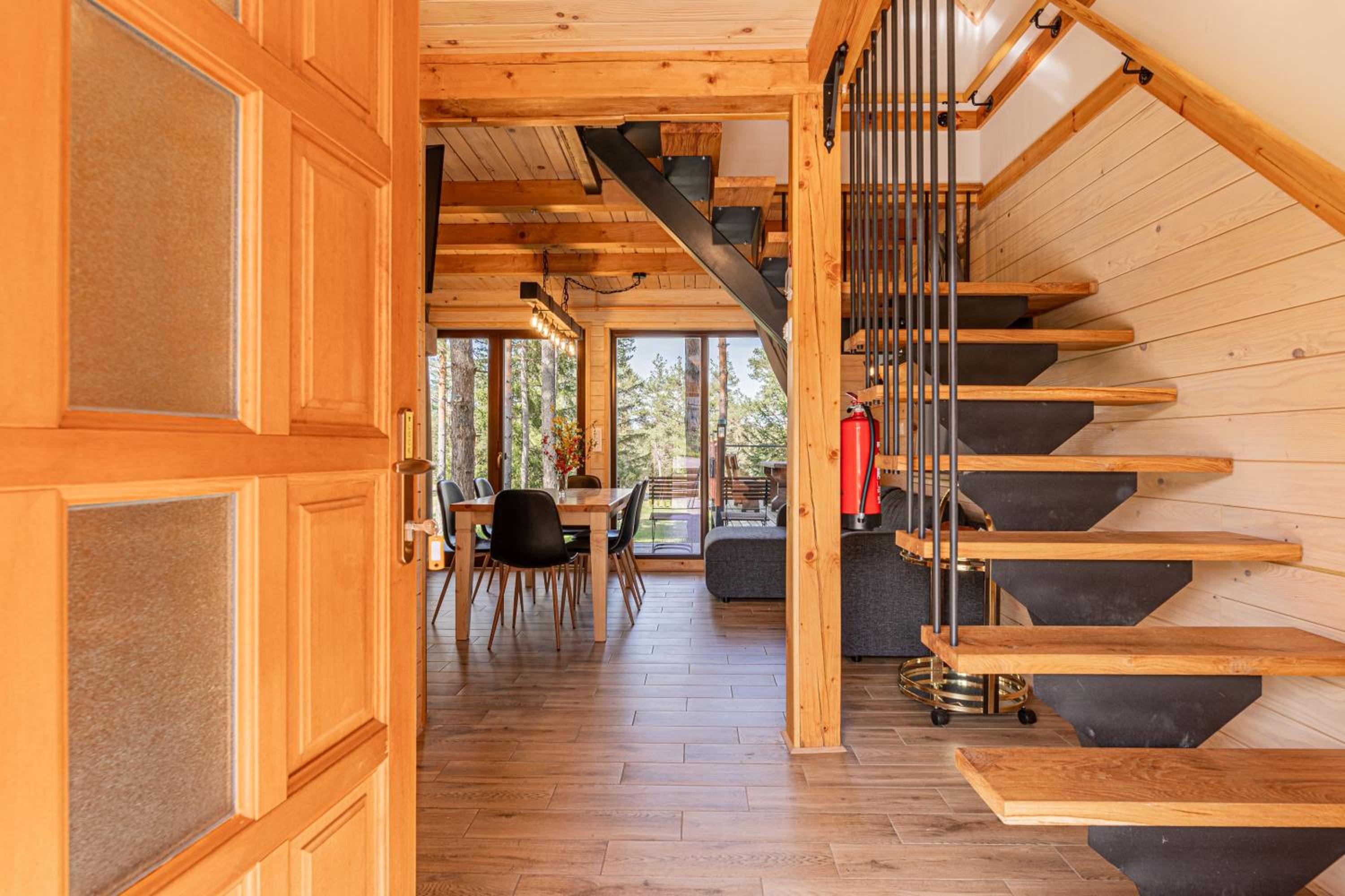 Forest Princess Chalet - Happy Rentals