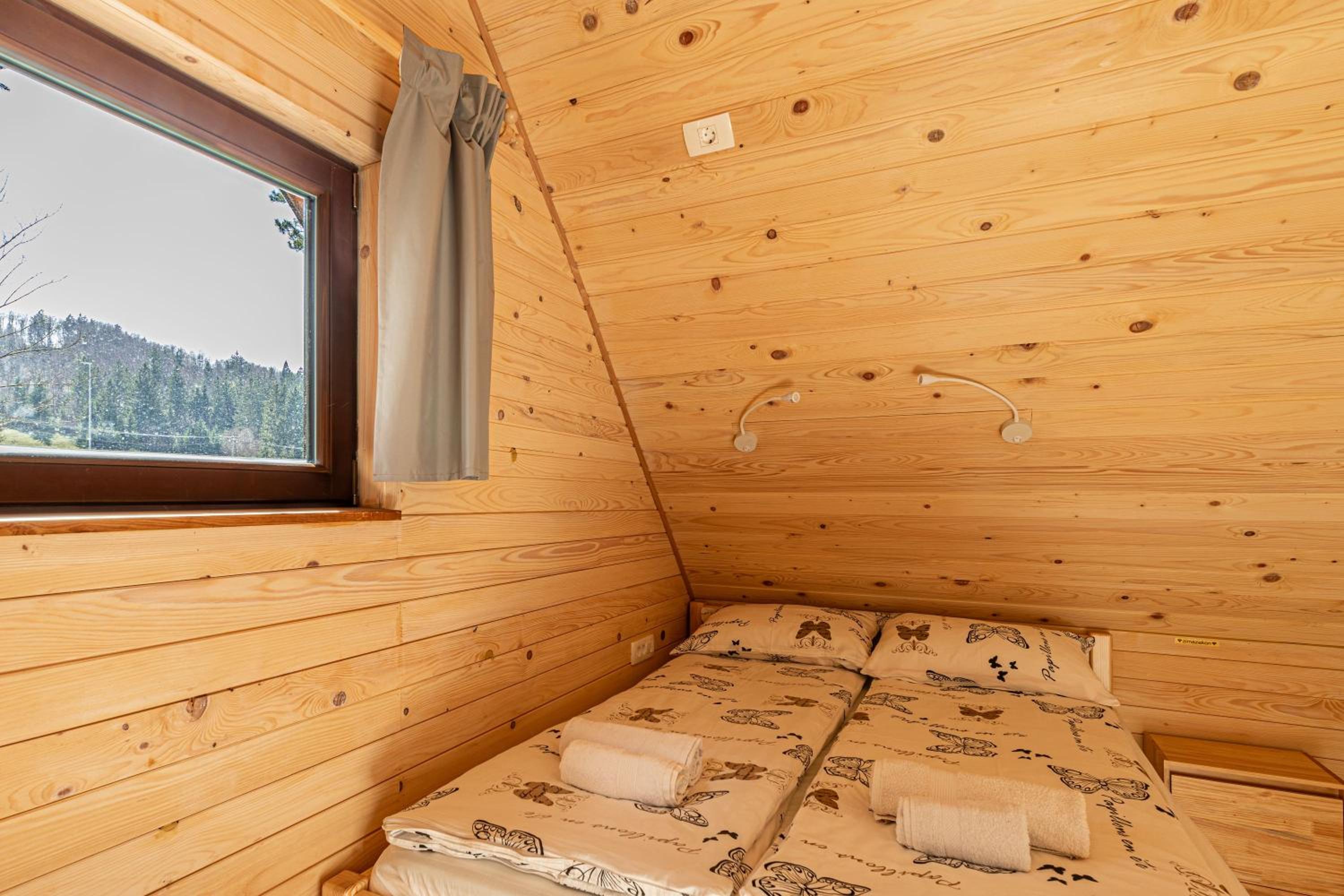 Forest Princess Chalet - Happy Rentals