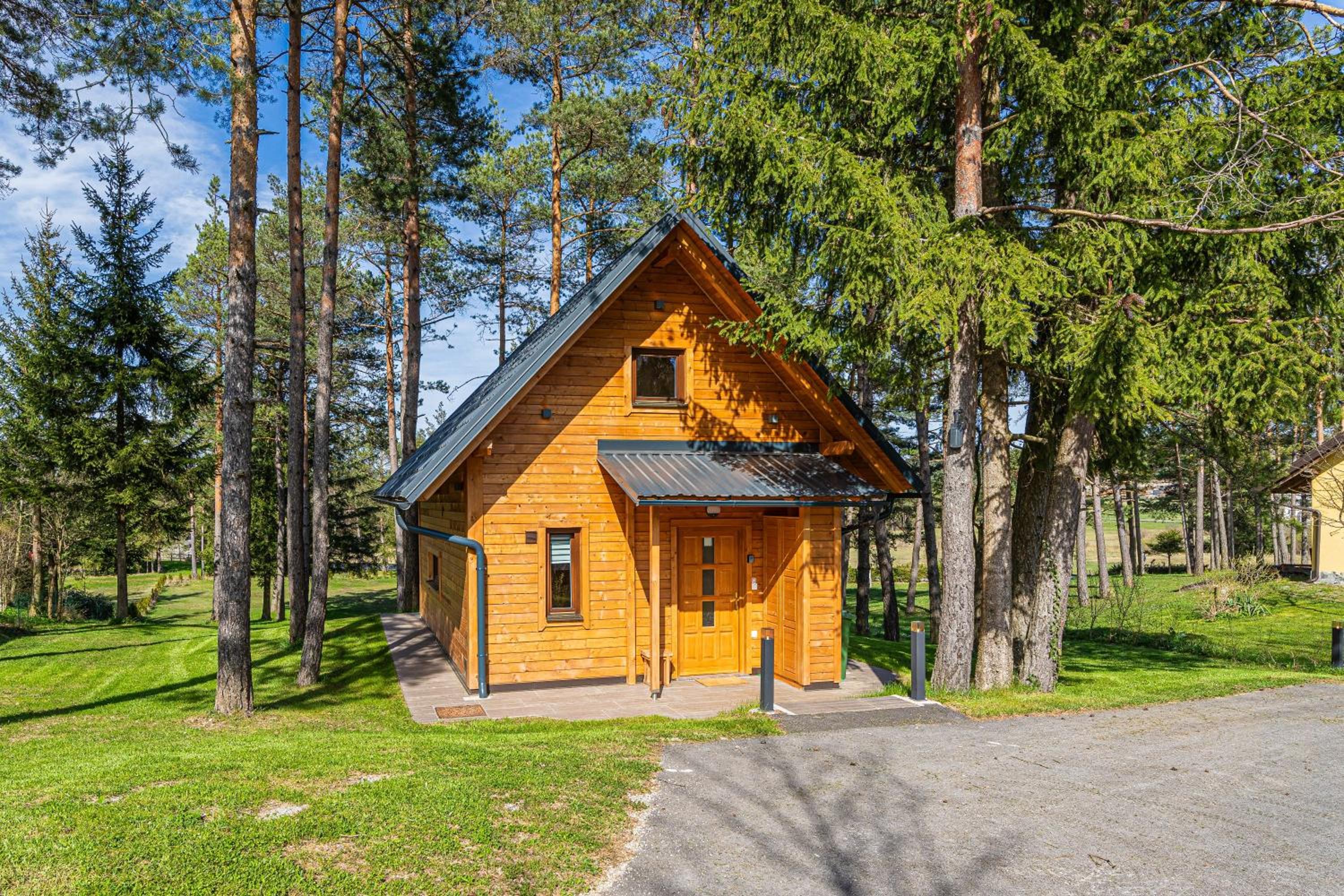 Forest Princess Chalet - Happy Rentals