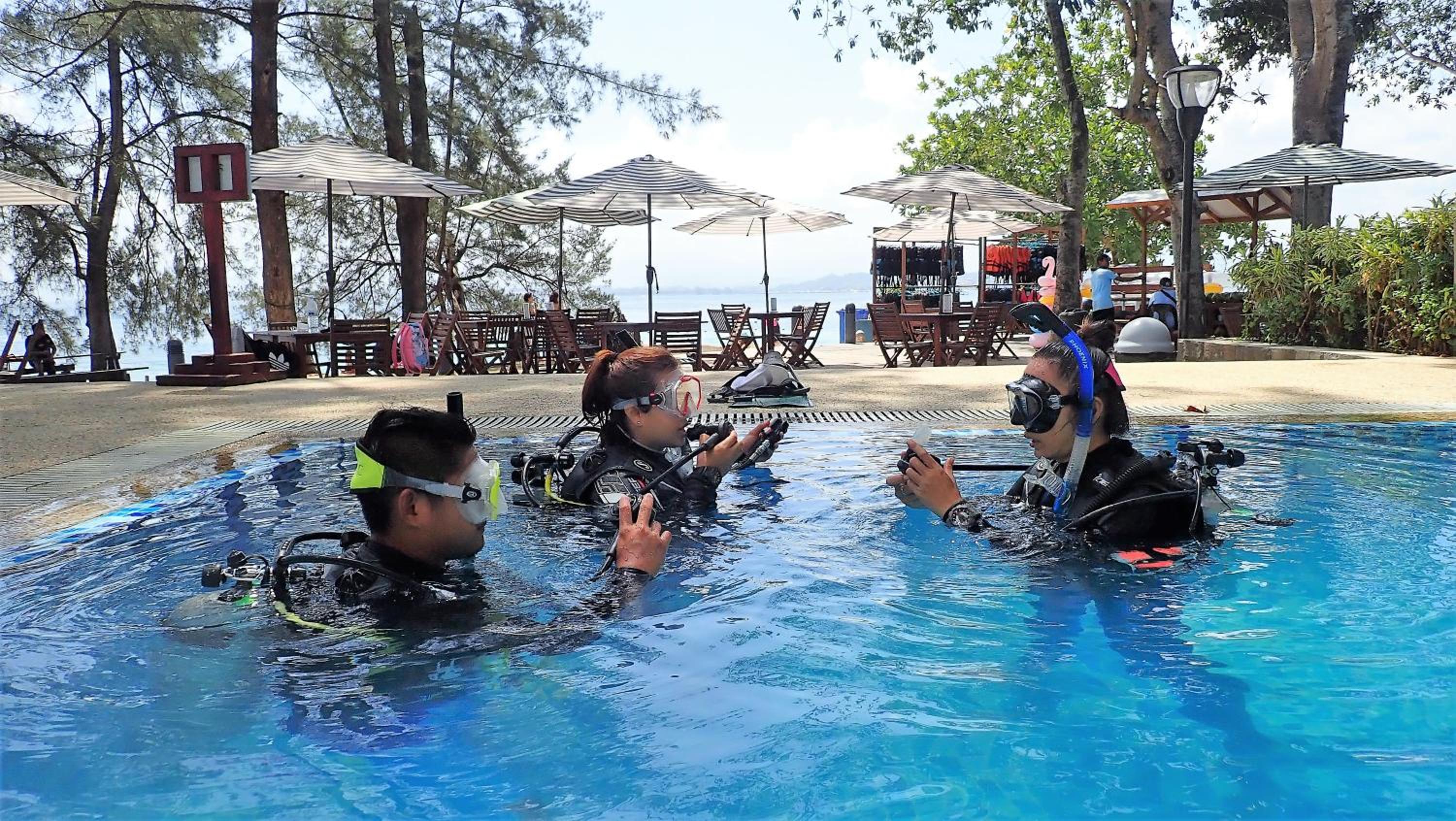 Mamutik Island Lodge