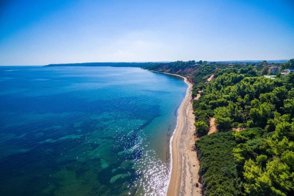 Big Blue Sea House, Nea Potidea, Halkidiki view 3
