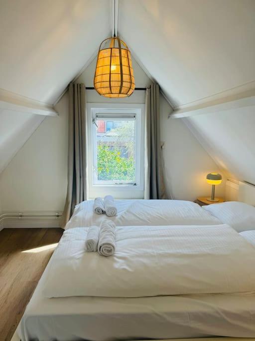 Hello Noordwijk - Tiny house Julianastraat 12 view 2