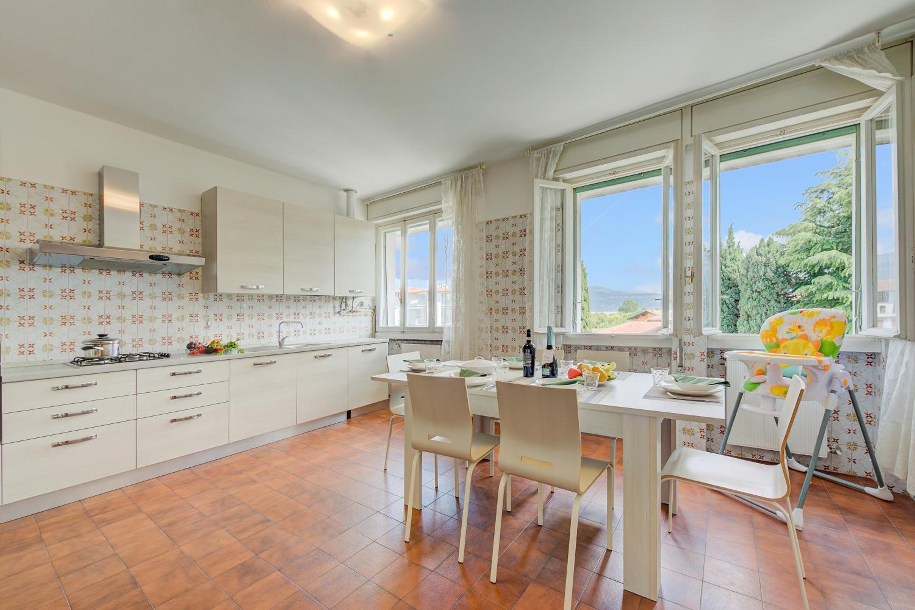 Margherita near lake - Family Friendly - Happy Rentals