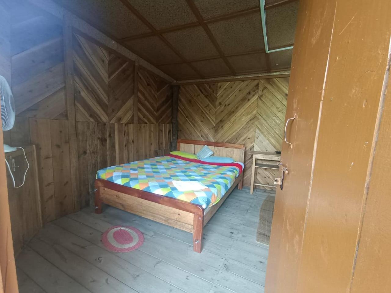 Photo 18