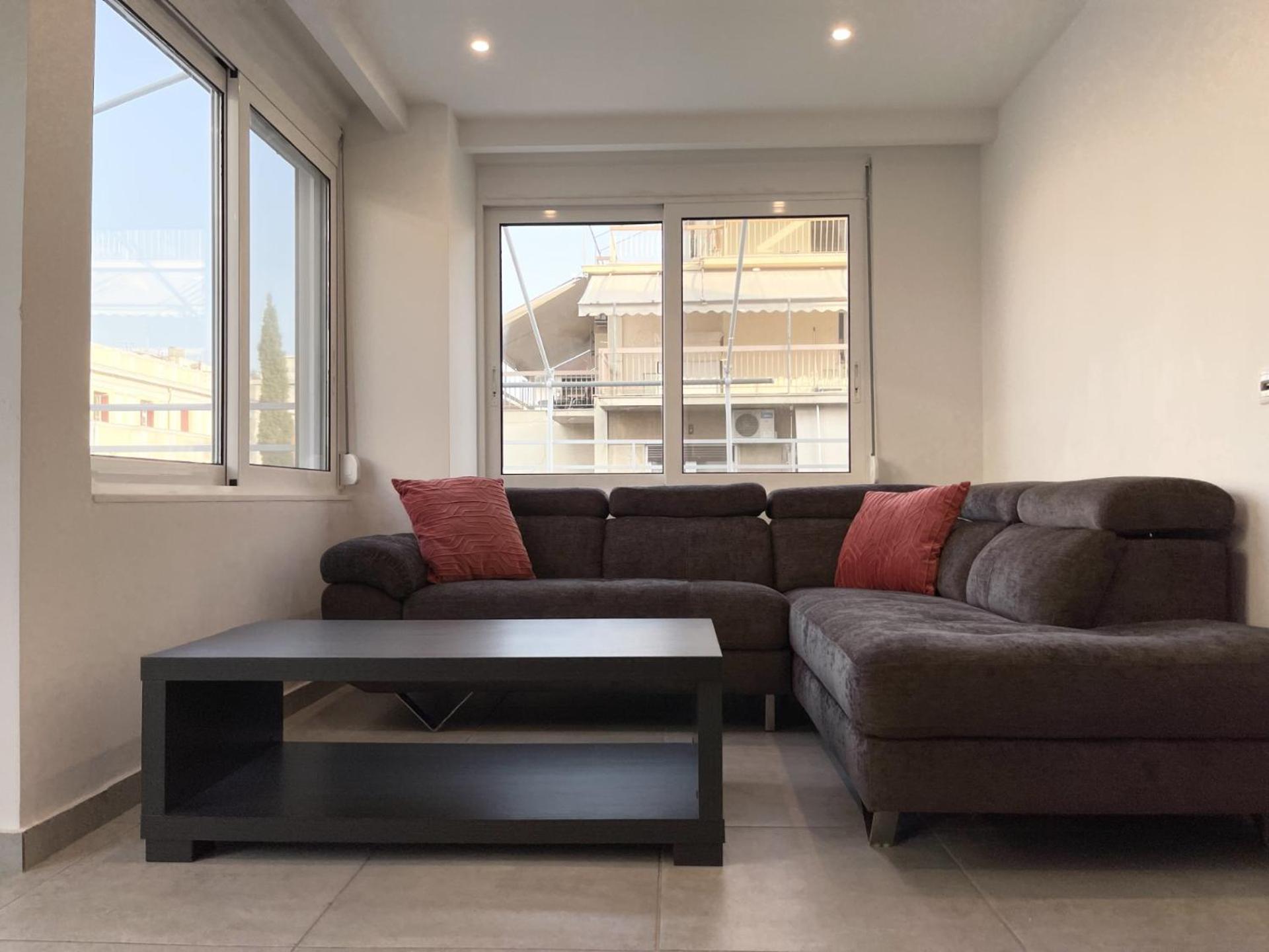 Athenian Modern 2BD Apt next to Metro Panepistimio