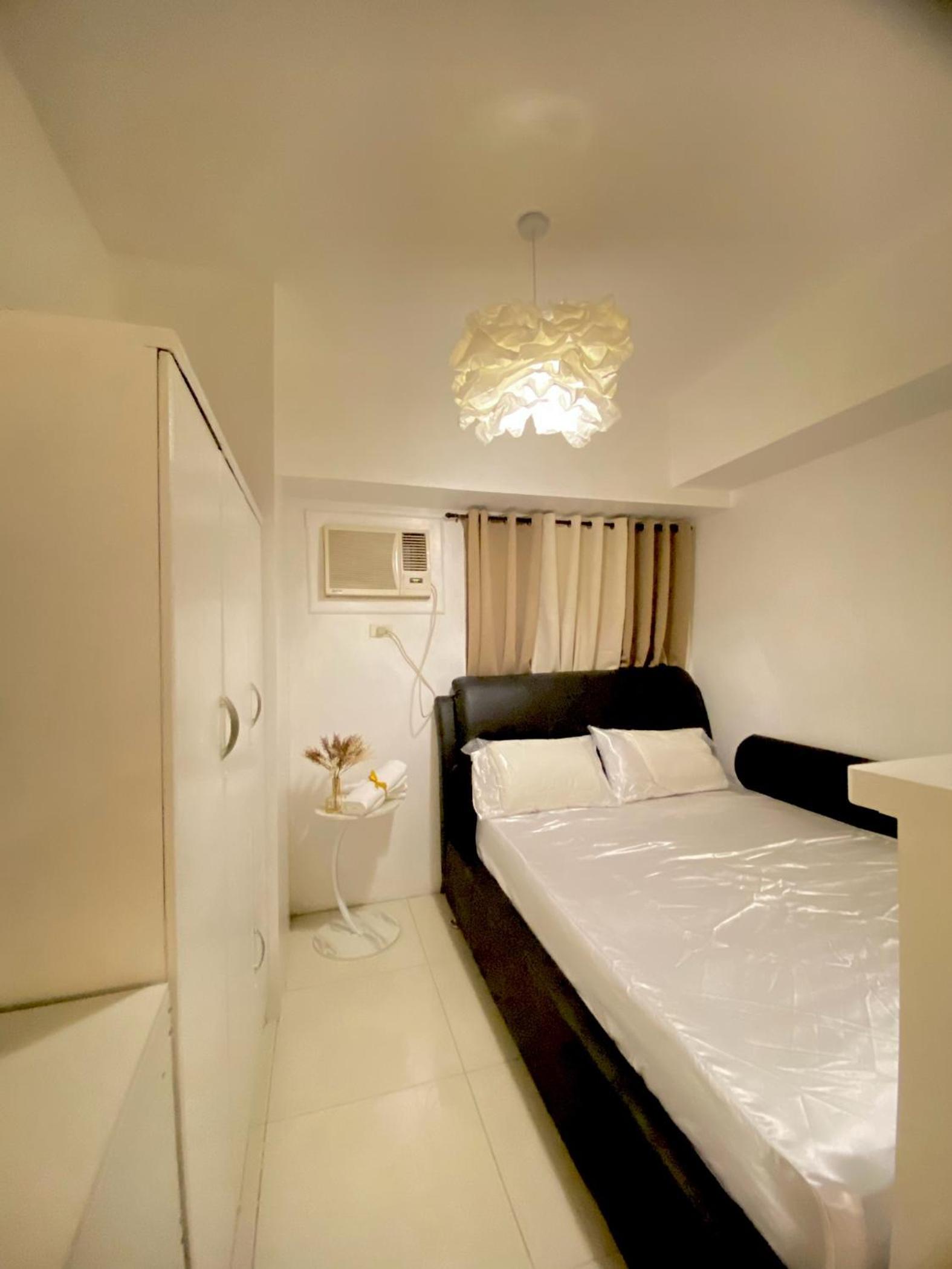 Hillary's Guesthouse Vacation Rentals view 5