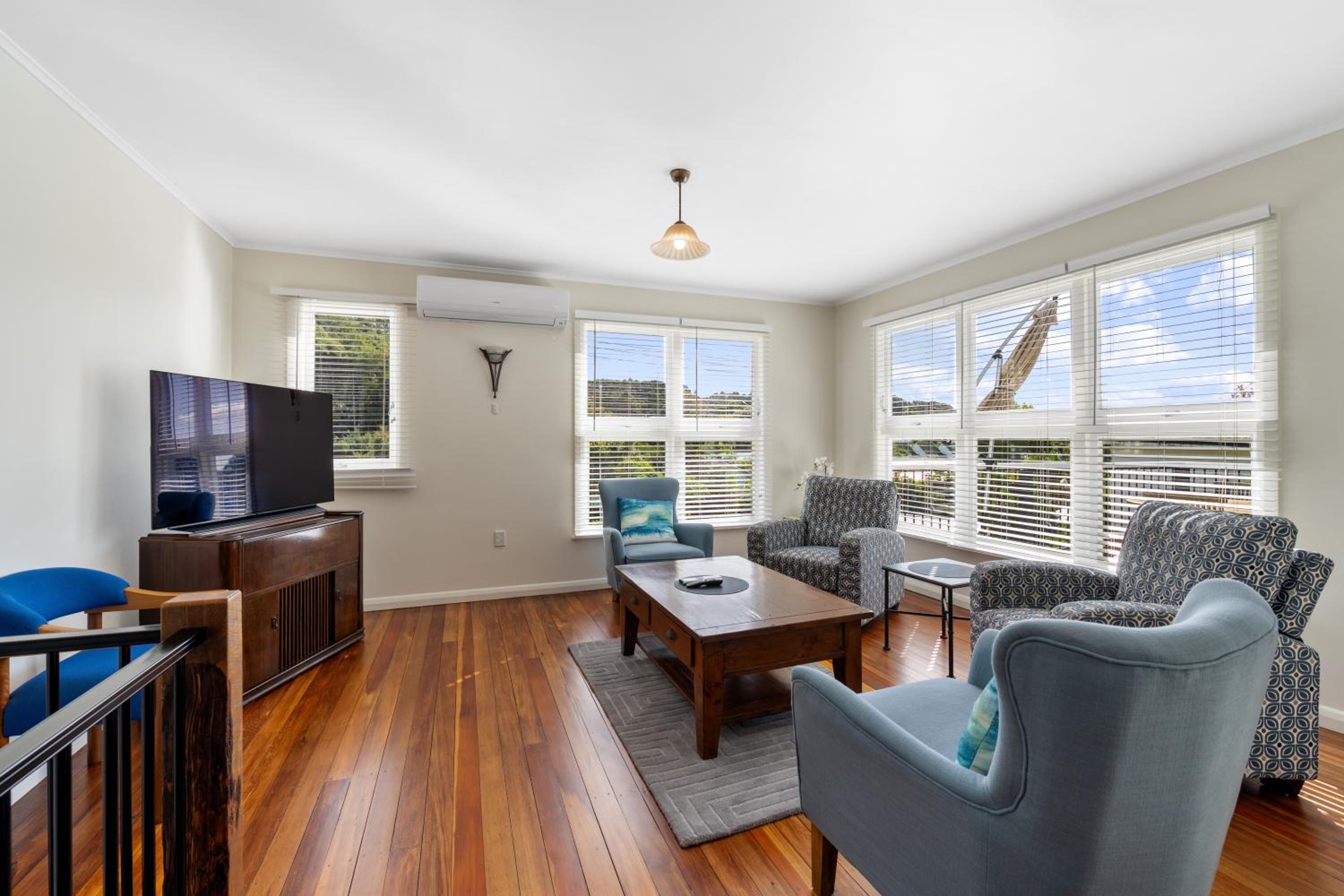 Seaview House - Paihia Holiday Home view 2