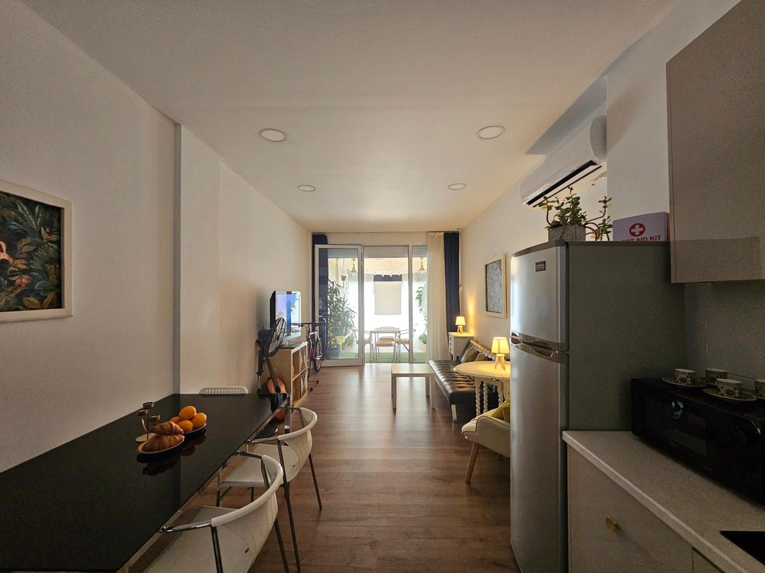 Unique Sea & City Lifestyle Studio