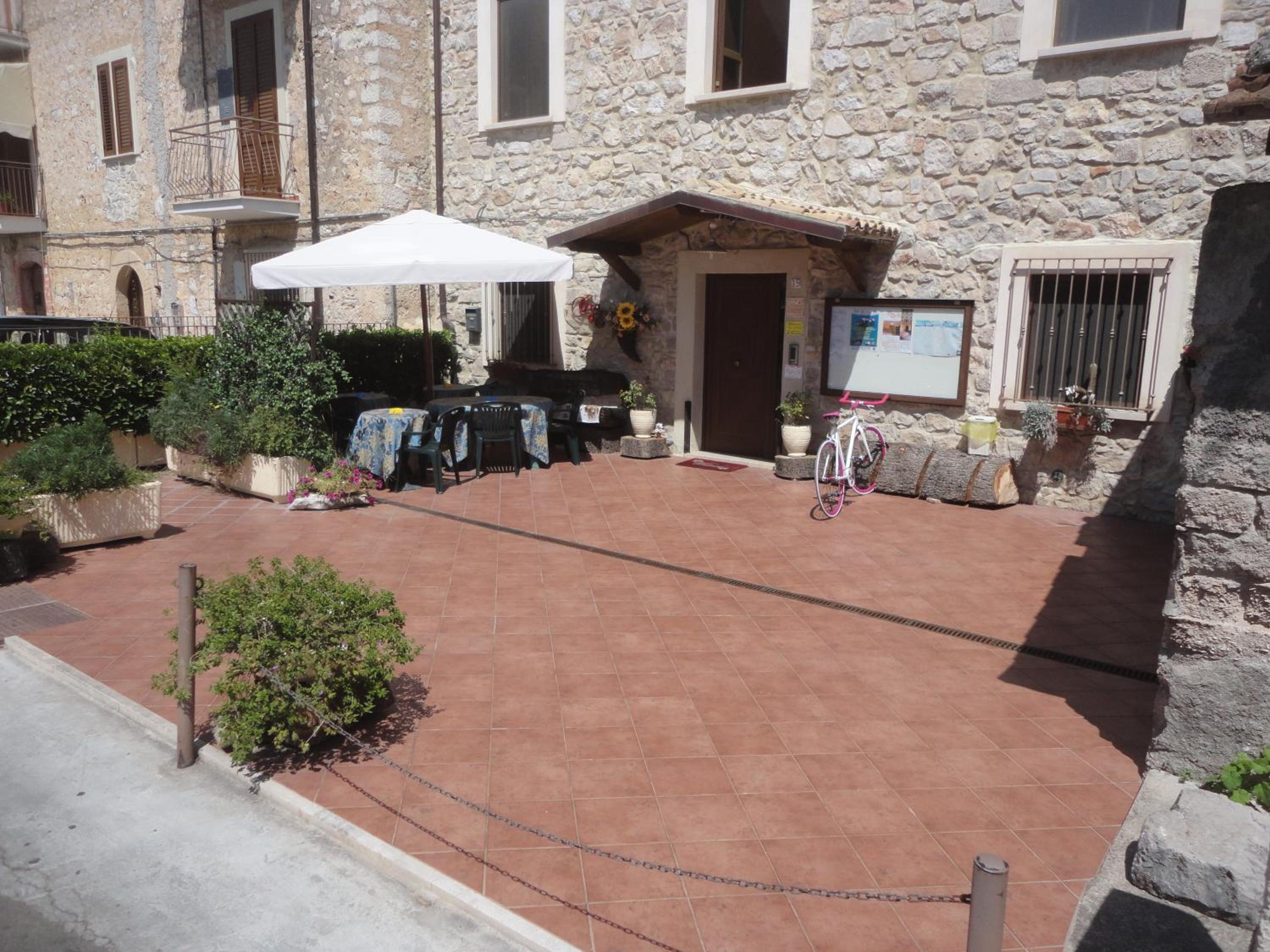 Photo 15