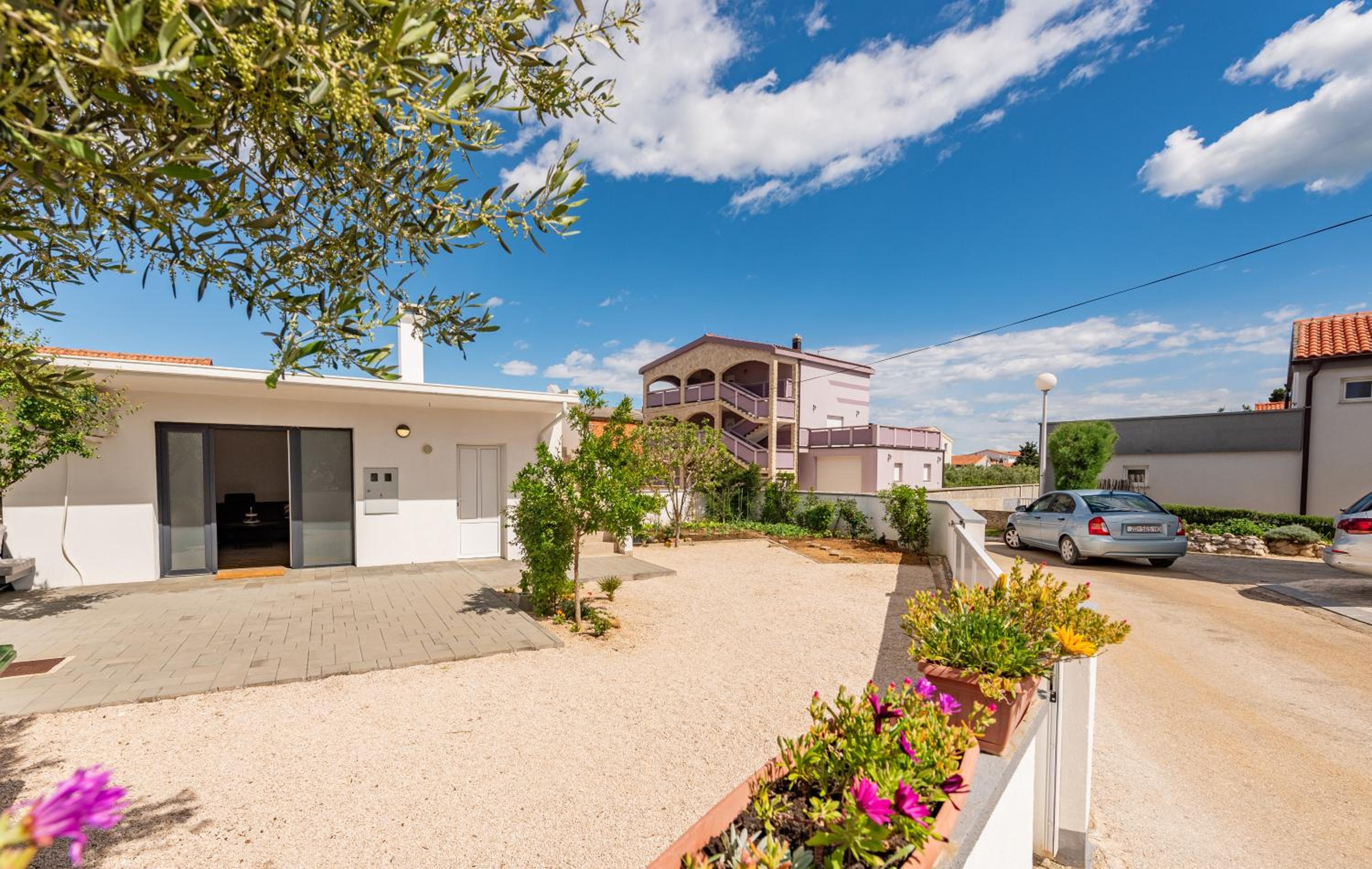 Bungalow-Vir-Zitna
