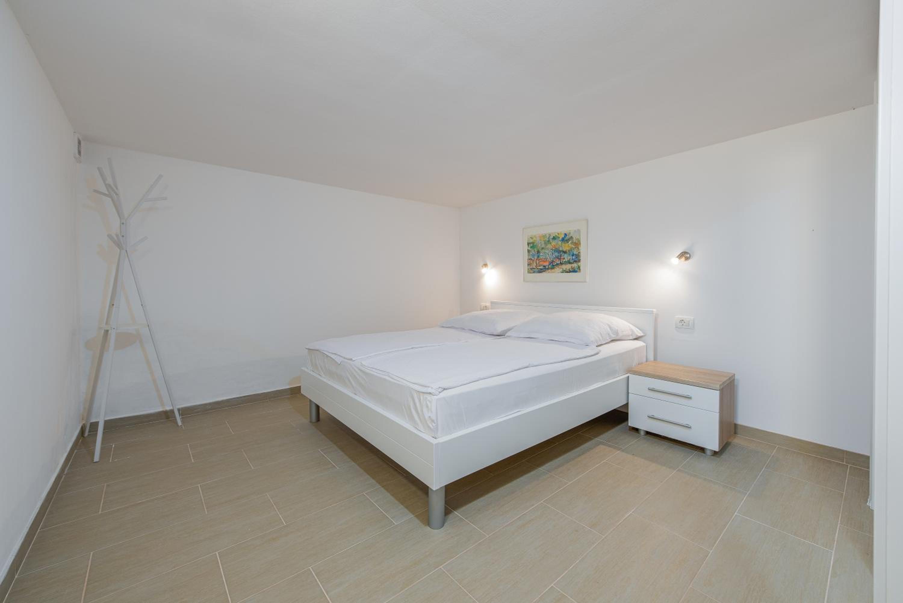 Bungalow-Vir-Zitna