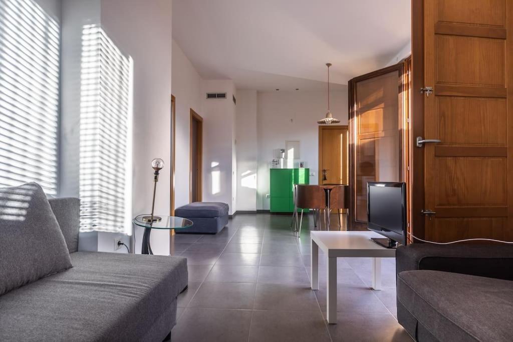 Attic Ciutat Vella/wifi/city center