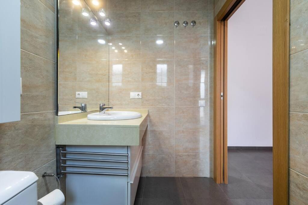 Attic Ciutat Vella/wifi/city center