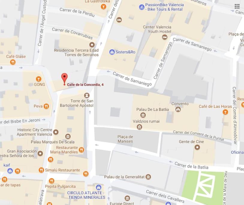 Attic Ciutat Vella/wifi/city center