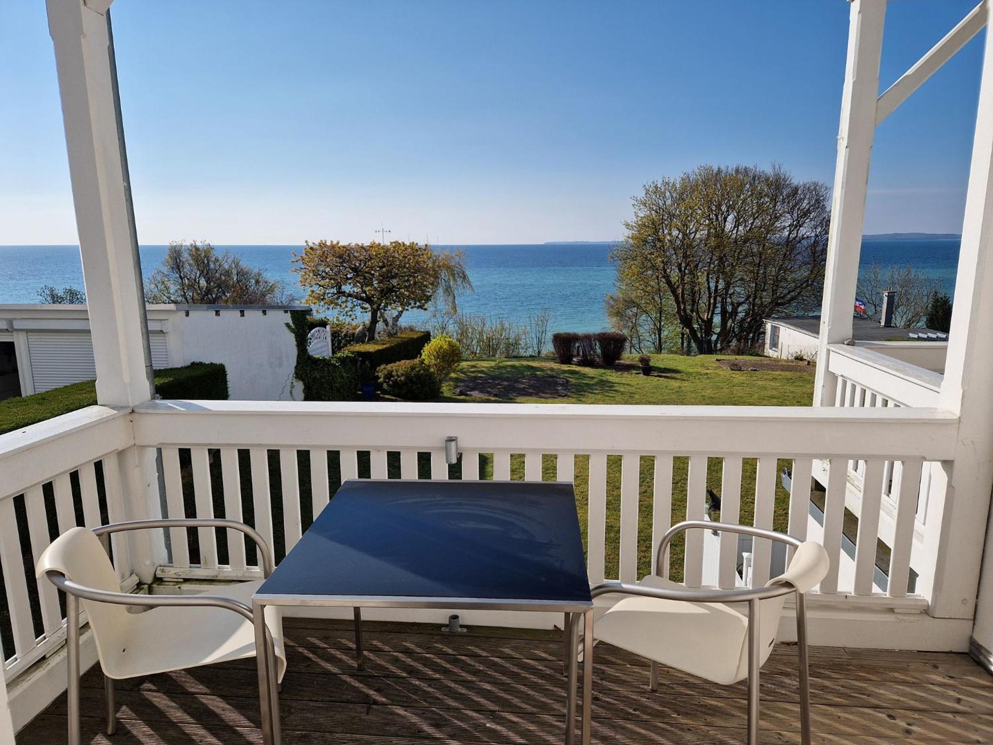 Meerblick-Ferienwohnung - Villa Bertha s Heim