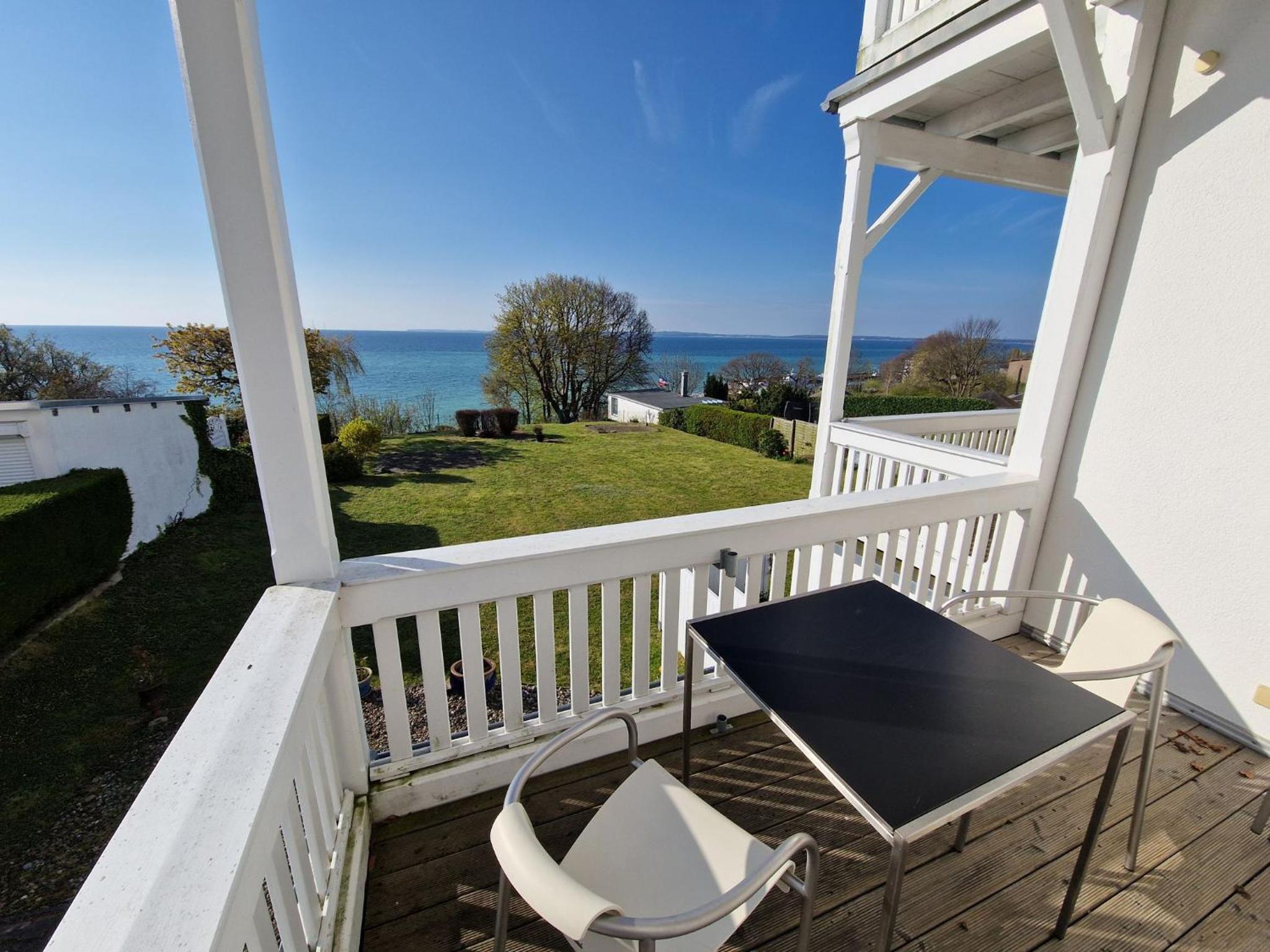 Meerblick-Ferienwohnung - Villa Bertha s Heim