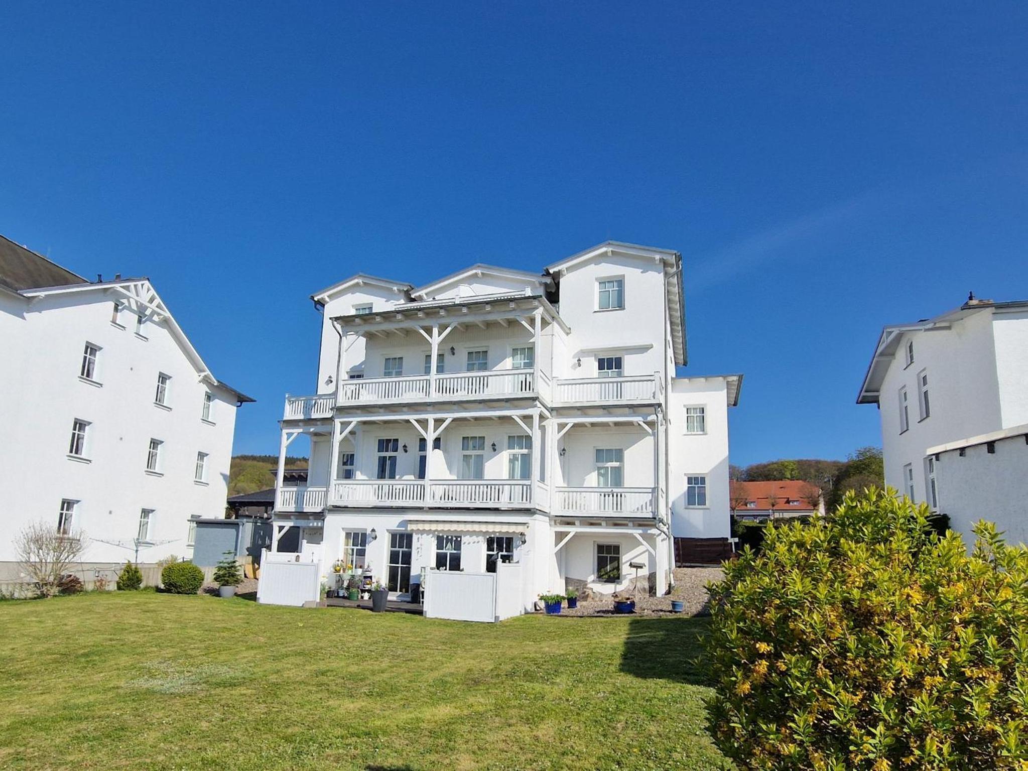 Meerblick-Ferienwohnung - Villa Bertha s Heim