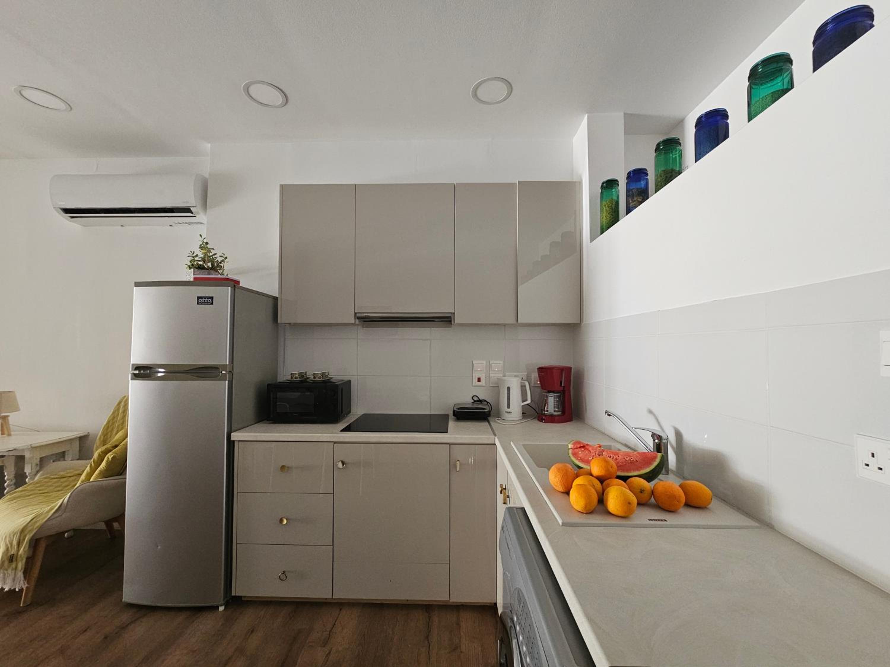 Unique Sea & City Lifestyle Studio
