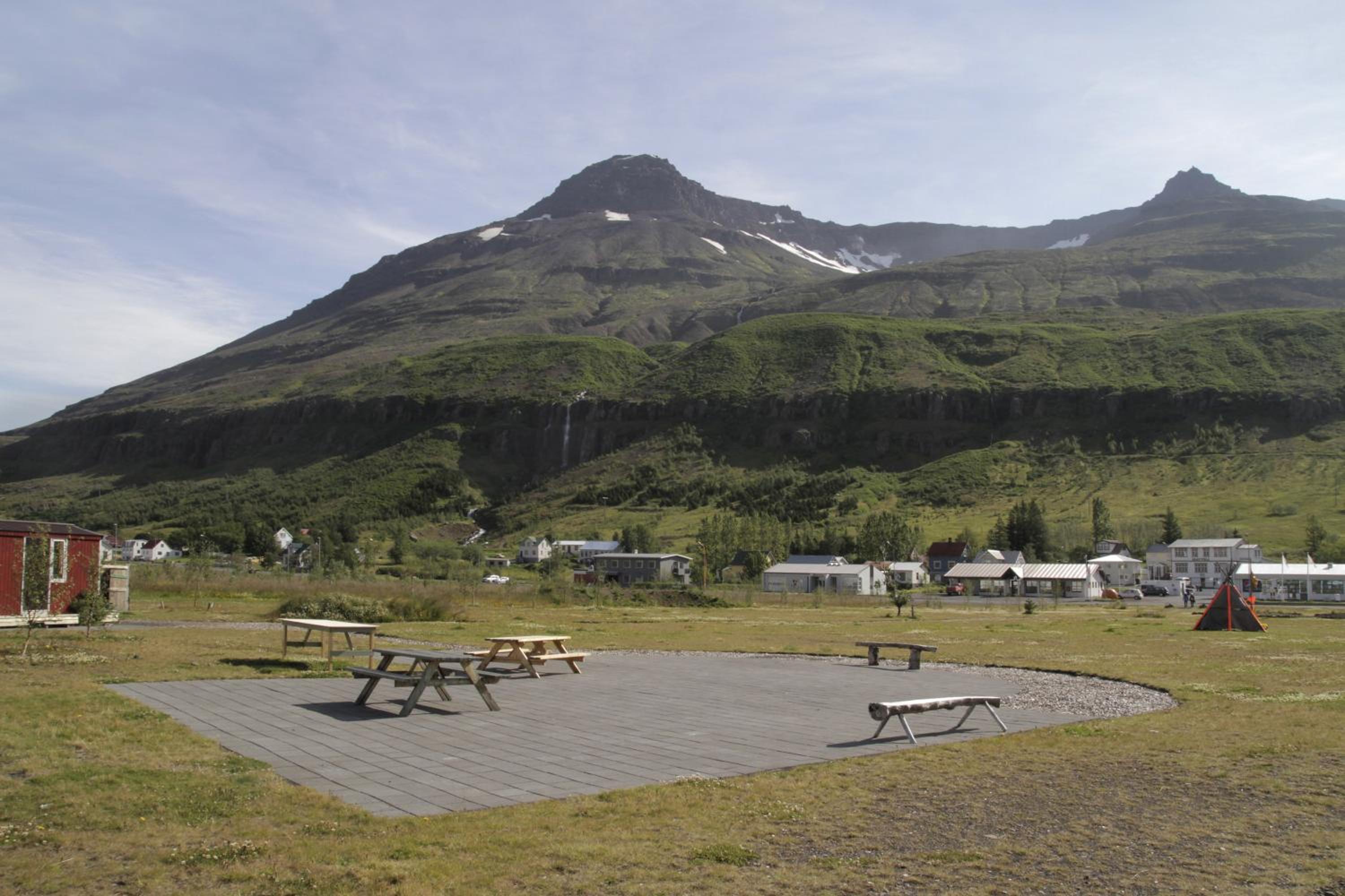 Lónsleira Apartments