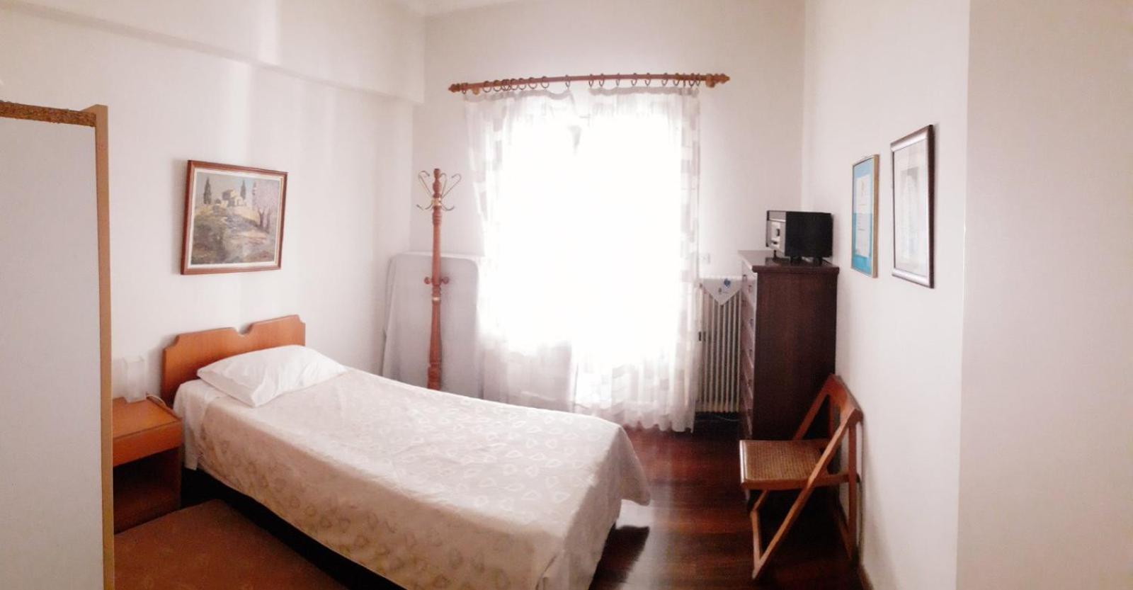 Anthia Sunny Apartment in Kanoni photo 4