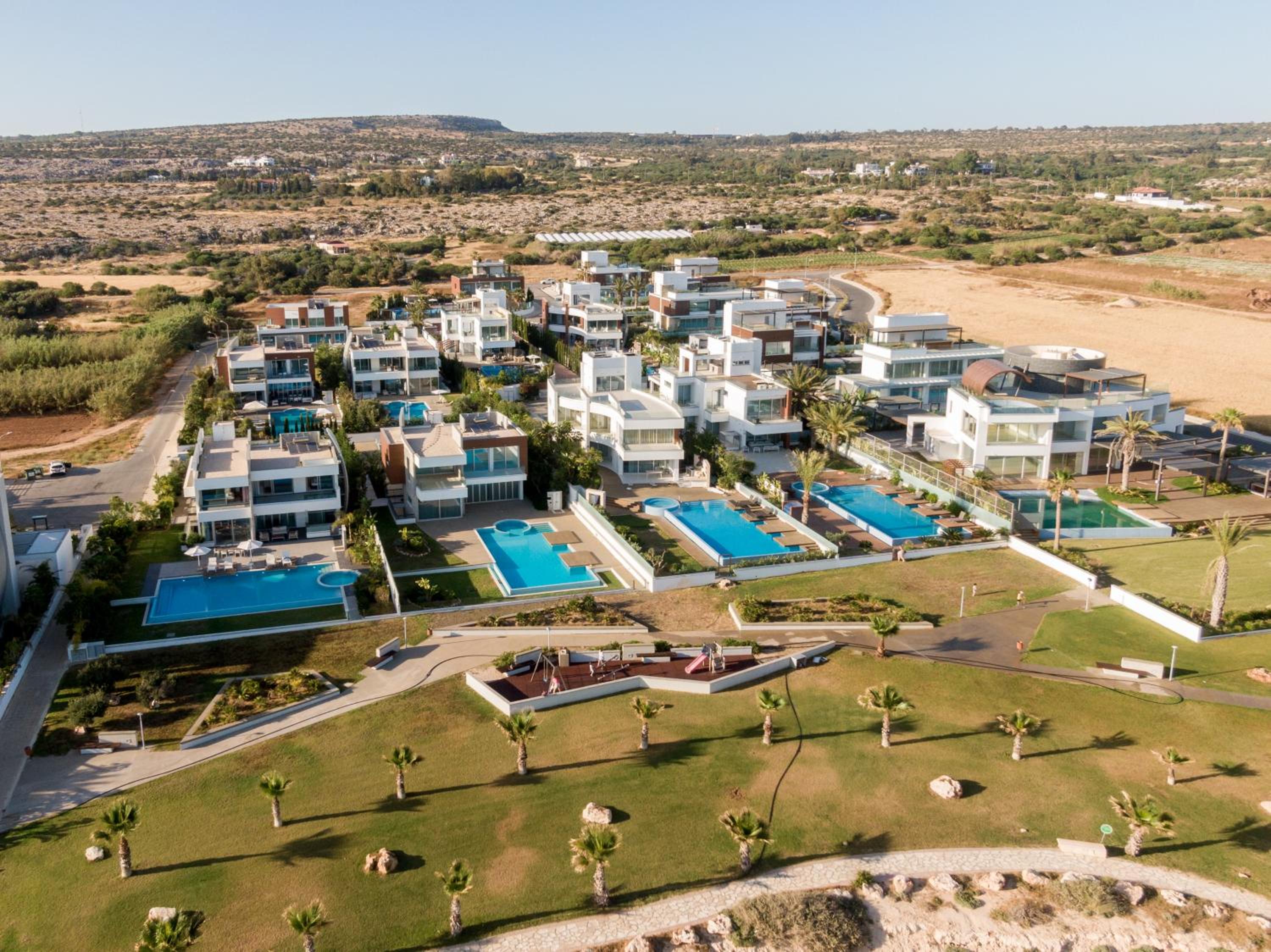 Vivo Mare Beachfornt Villas - Azure