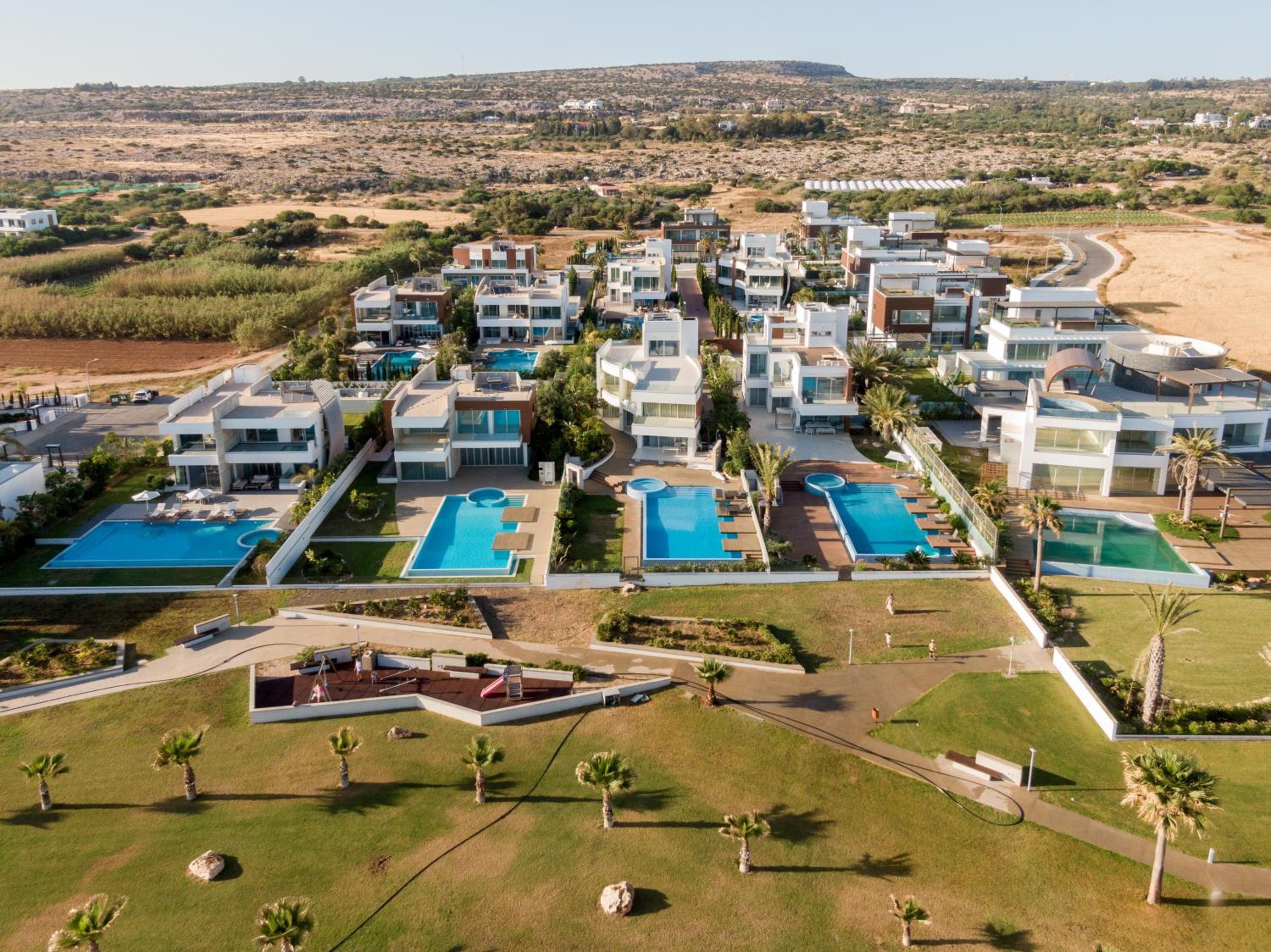 Vivo Mare Beachfornt Villas - Azure
