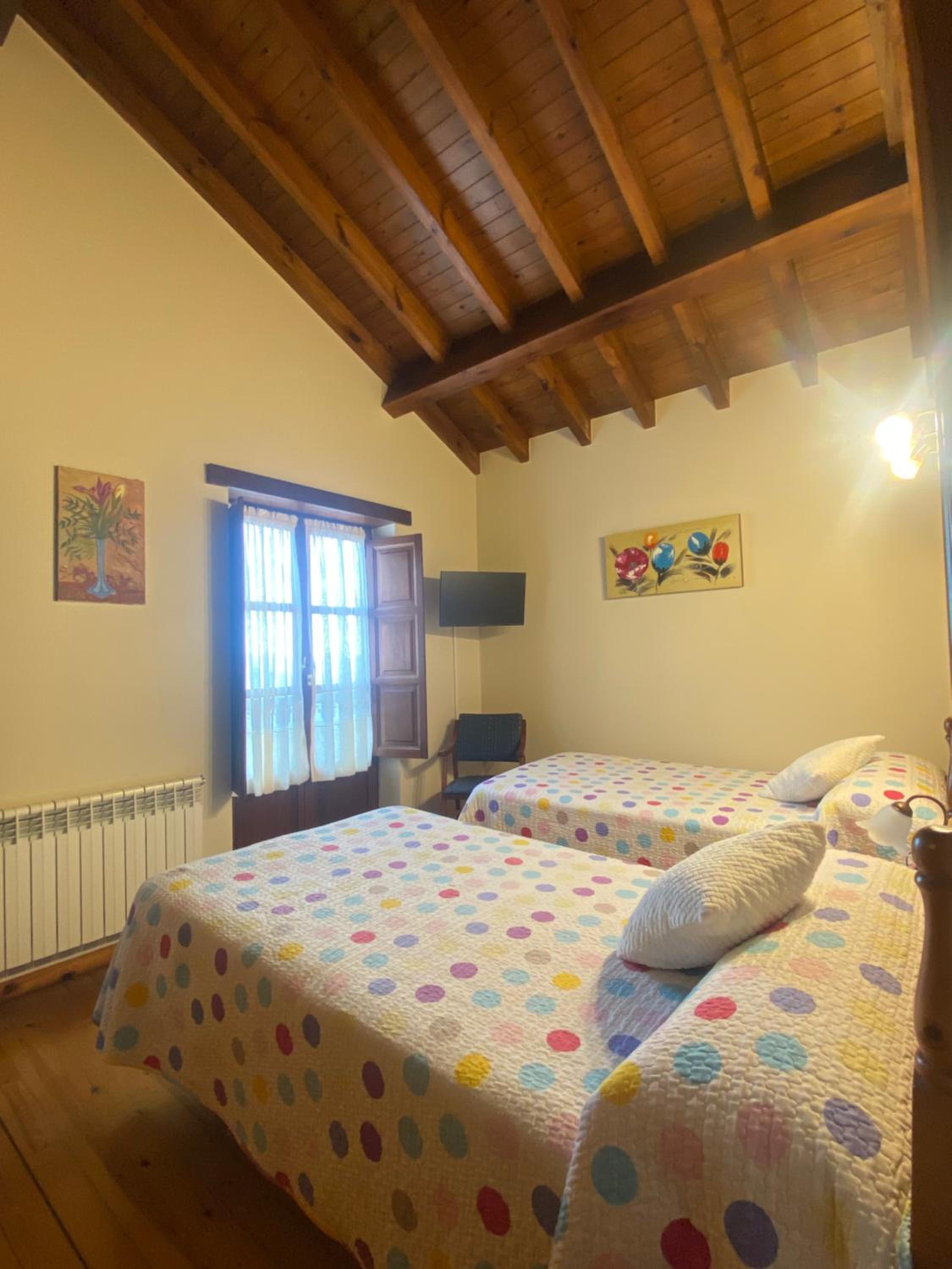 Casa Rural La Xana view 3