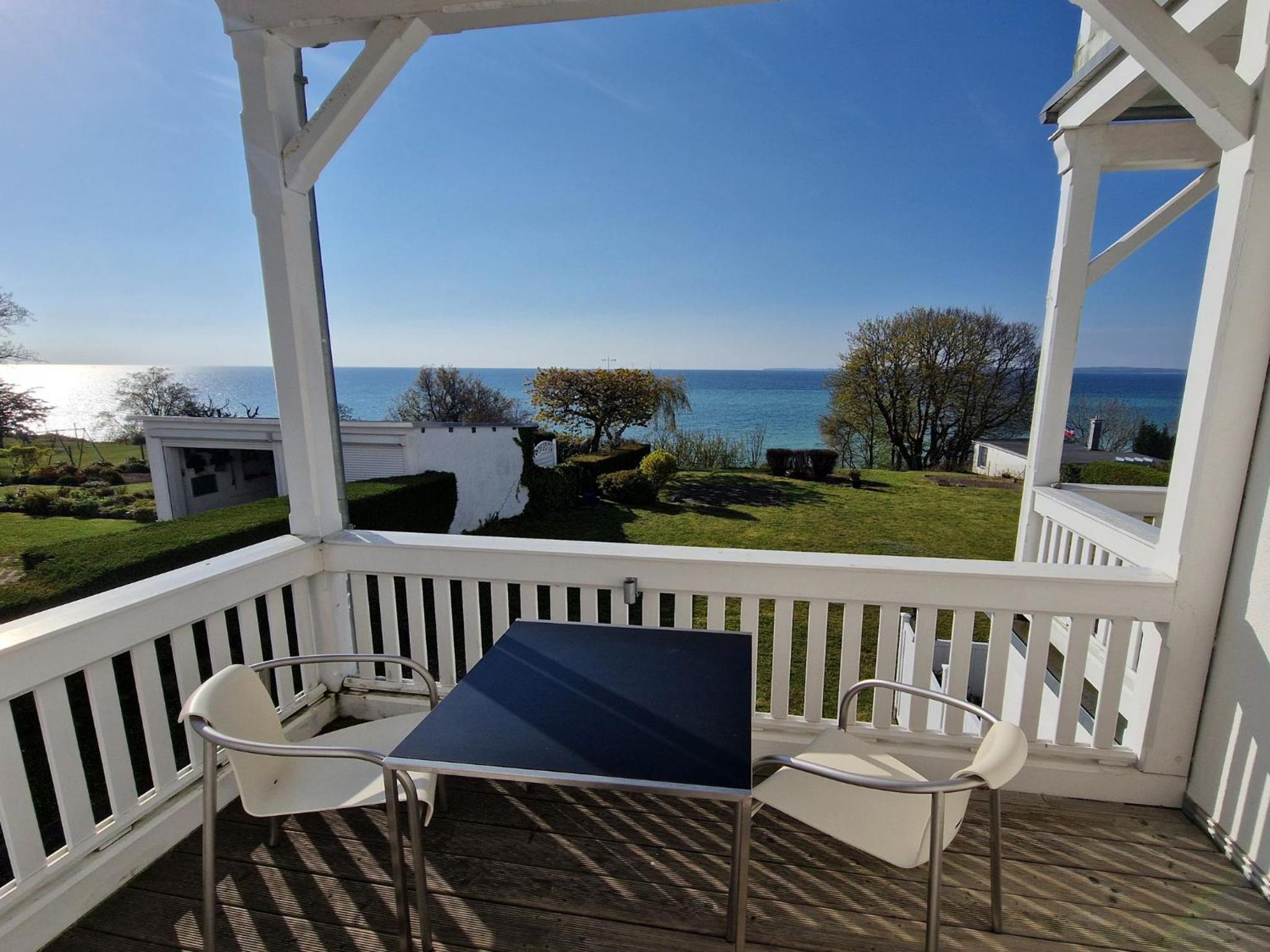 Meerblick-Ferienwohnung - Villa Bertha s Heim