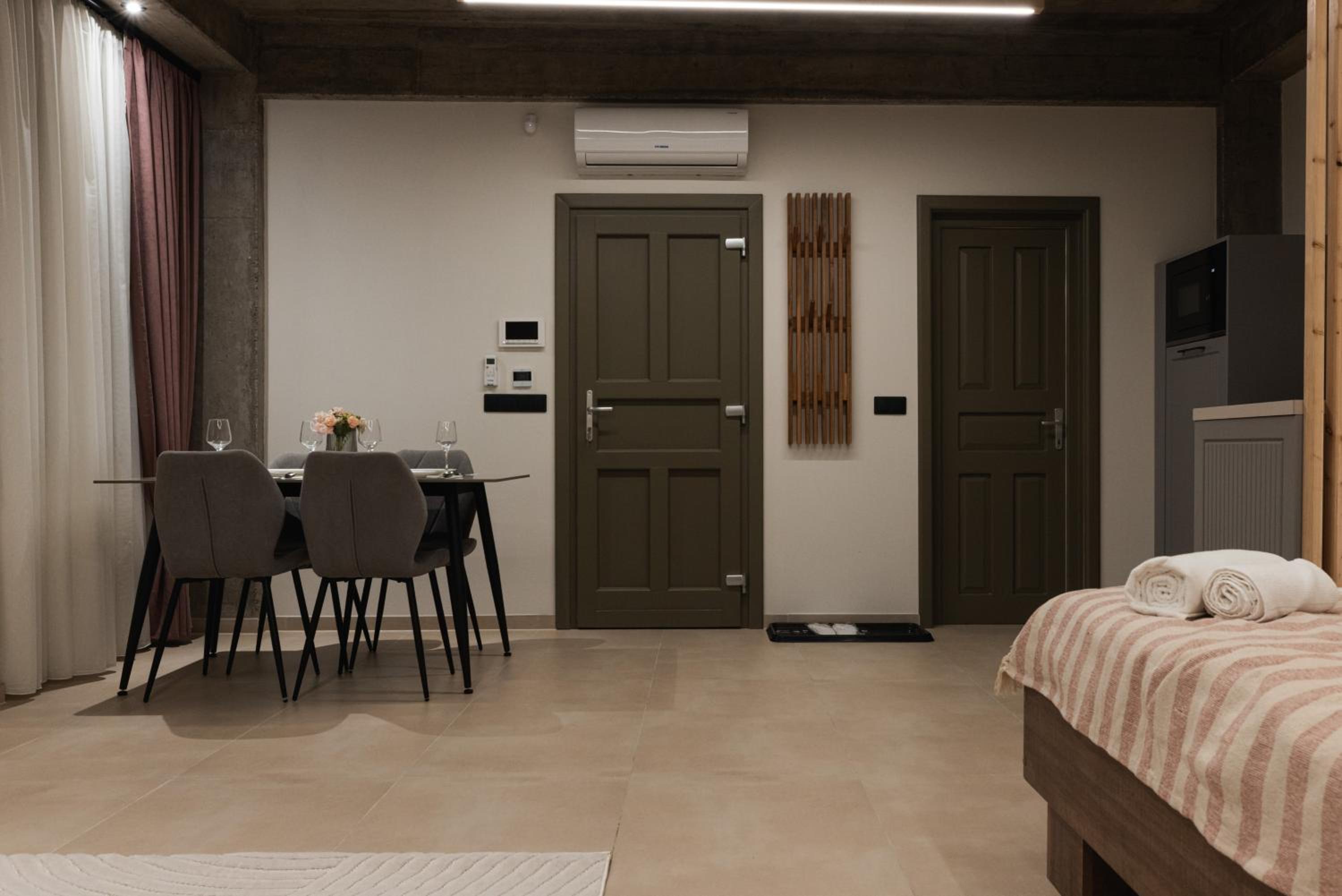 Olive Residence