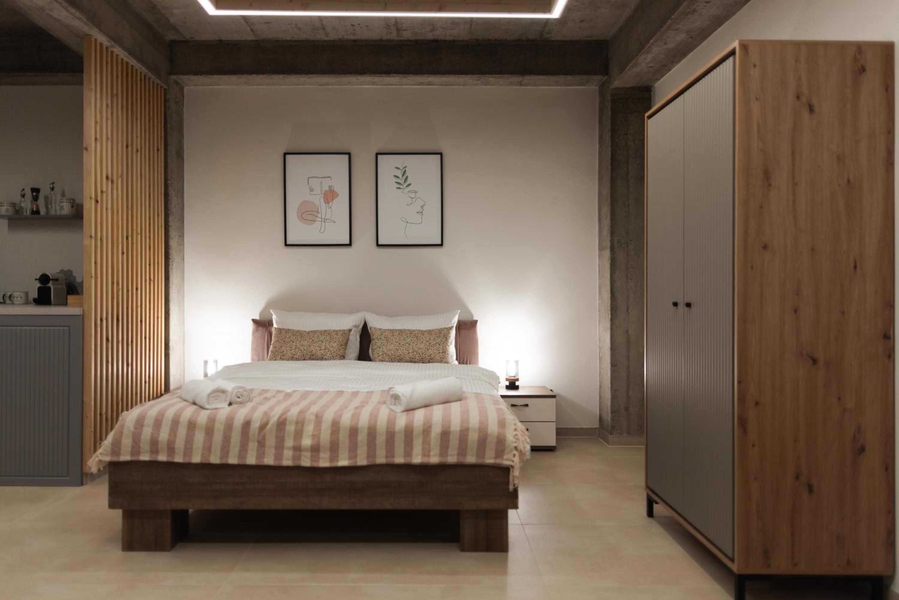 Olive Residence