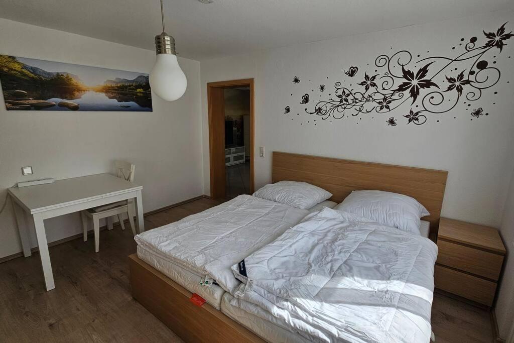 FeWoRebbe familienfreundliche grosse, ruhige und helle Wohnung