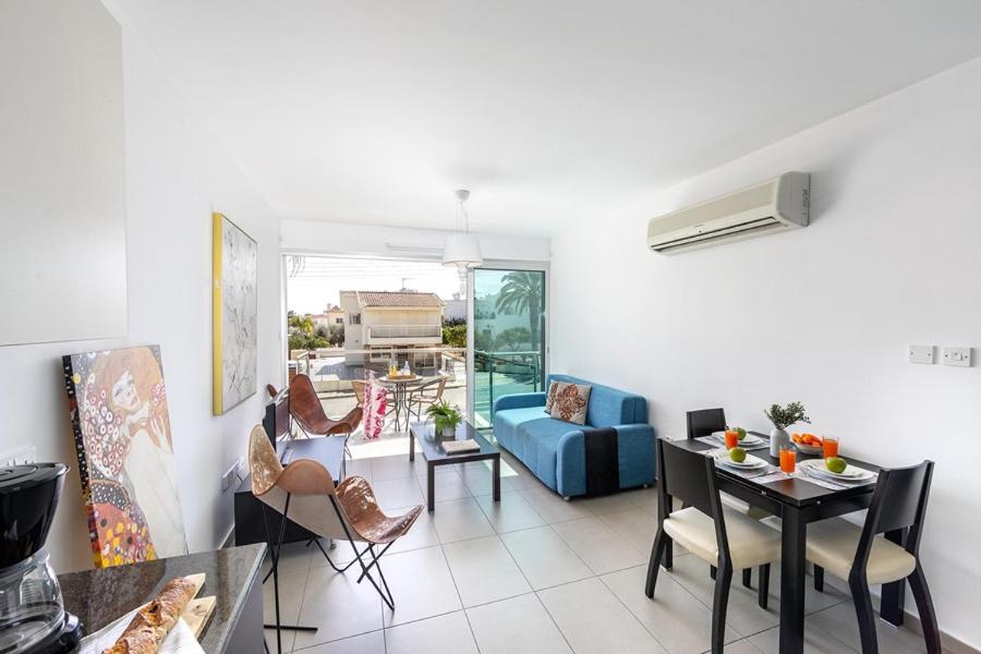 Coralli B106 Apartment