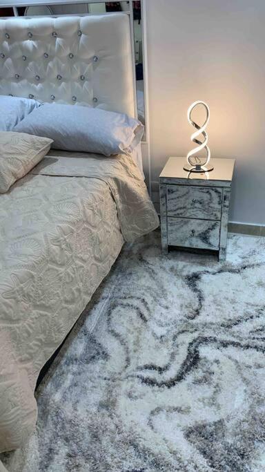 Nice and Breezy Apartment