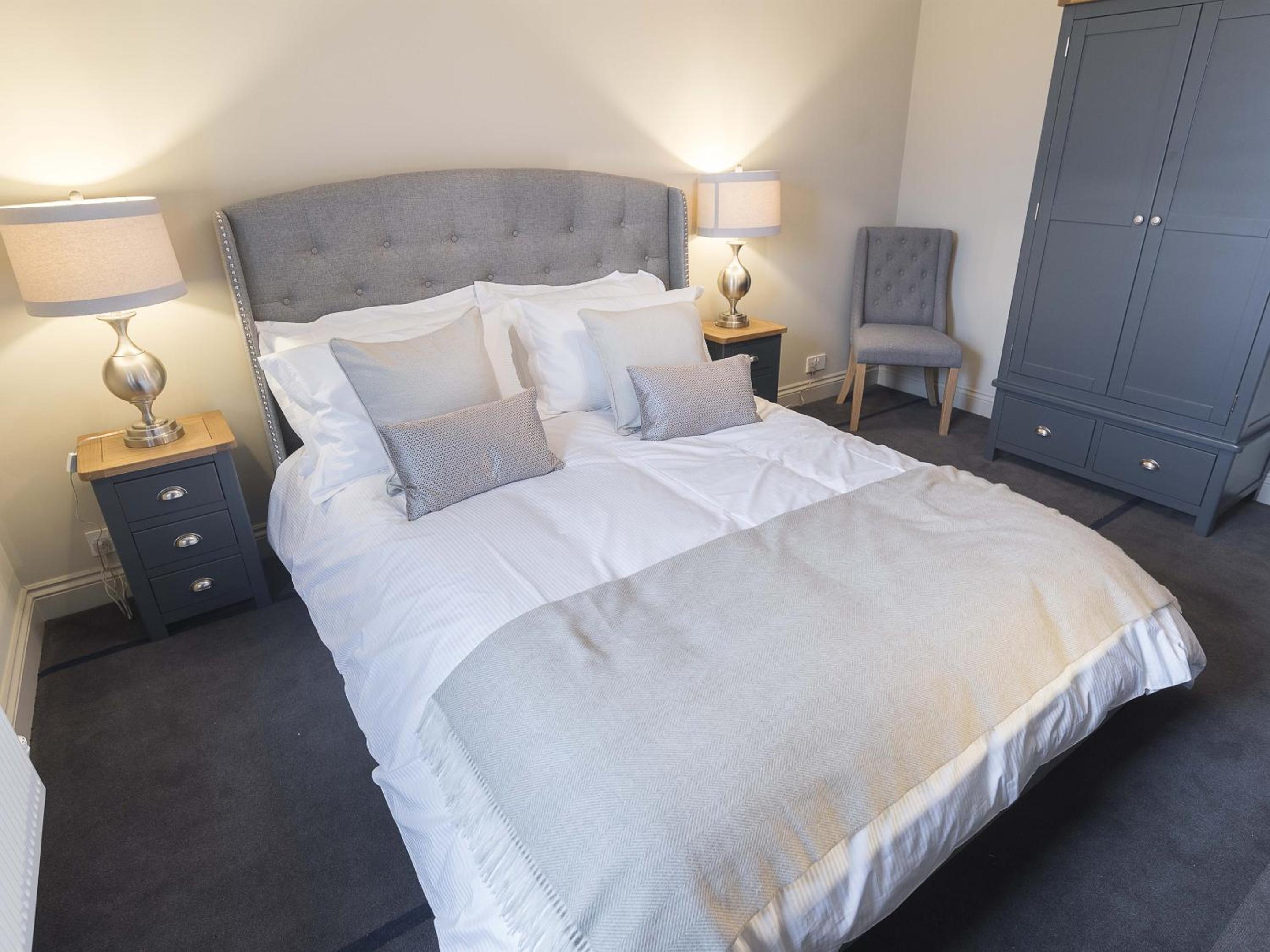 The New Crown Inn