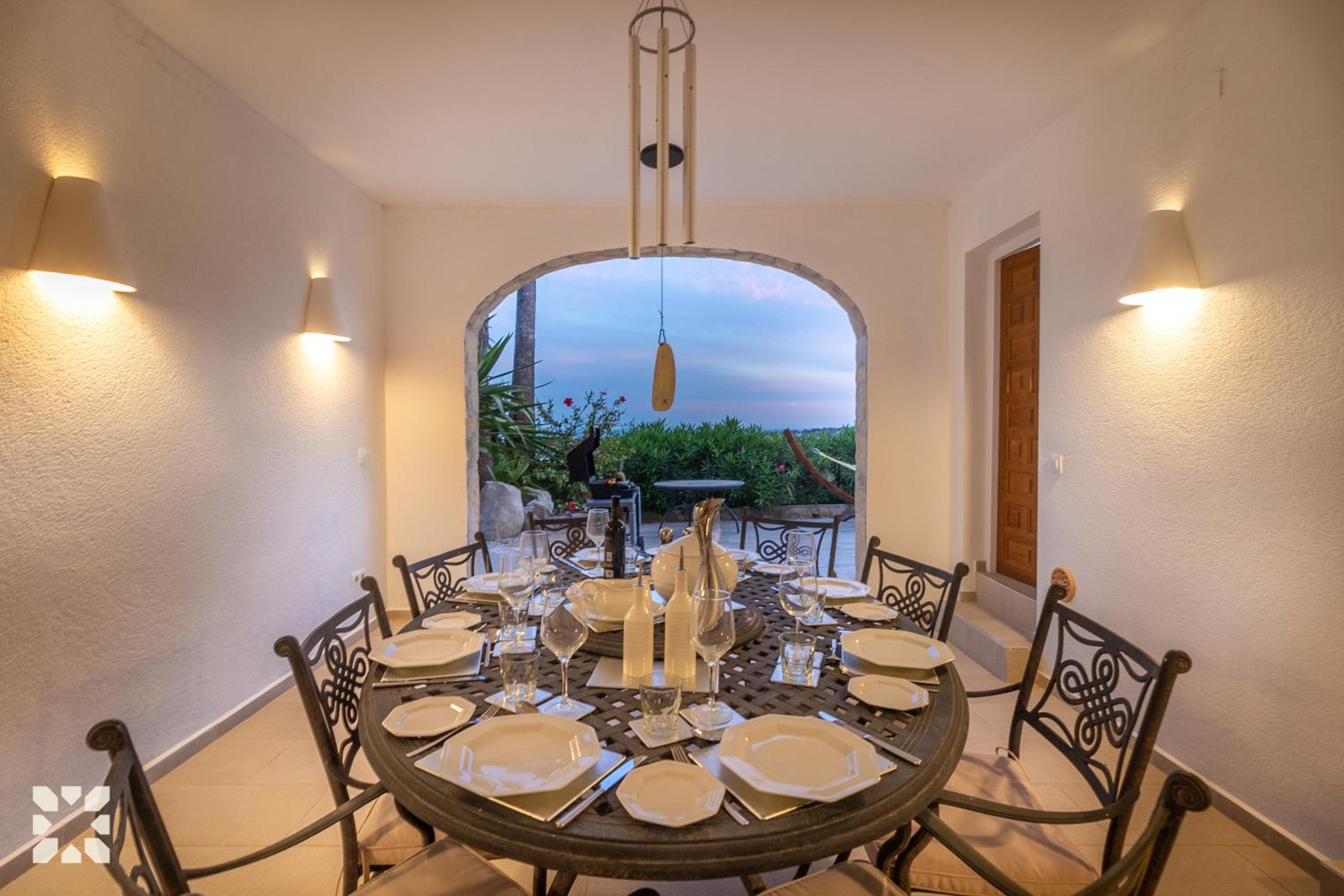 Villa Vermell by Abahana Villas