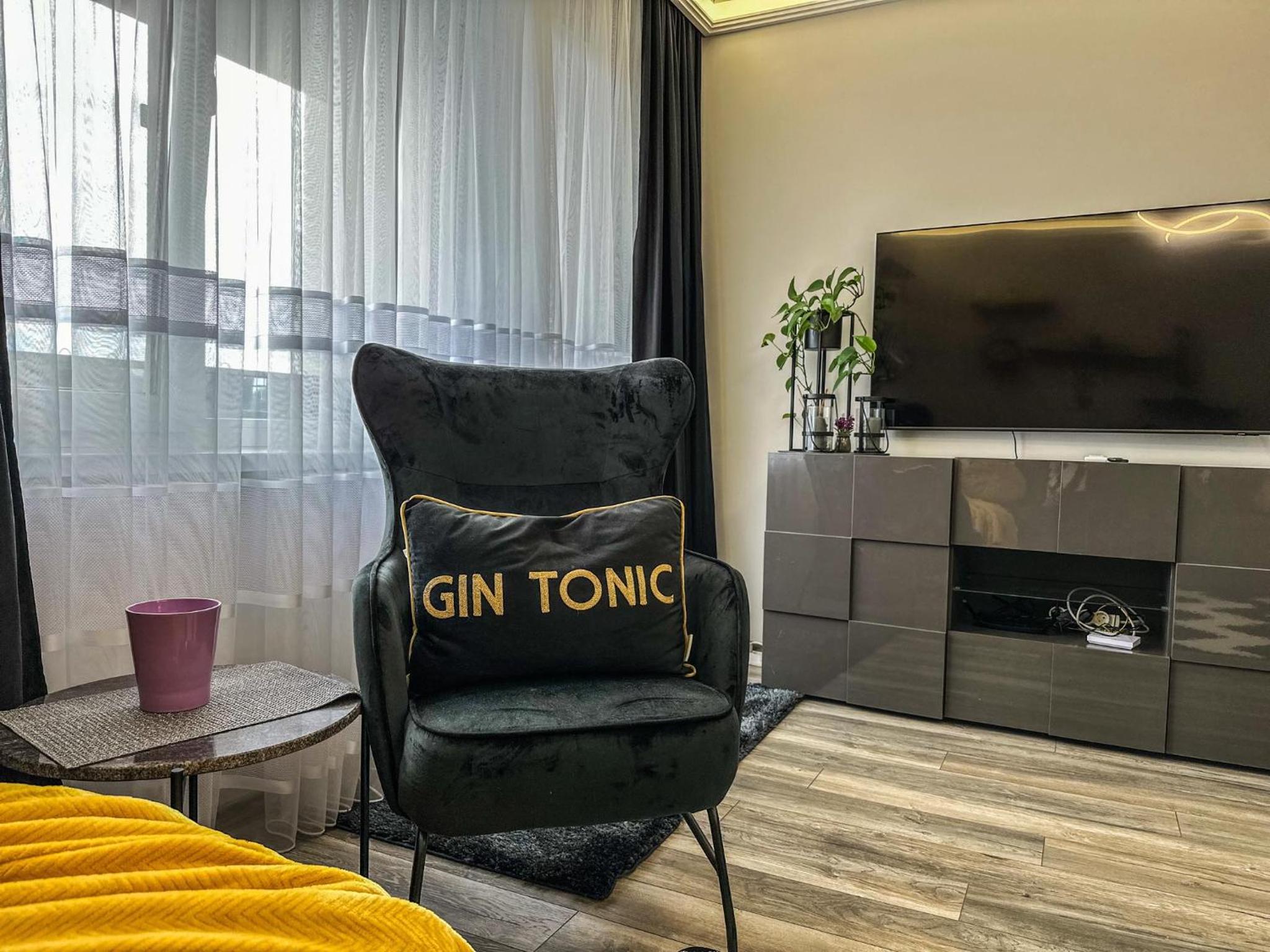 APARTMENT ROYAL ASENOVGRAD