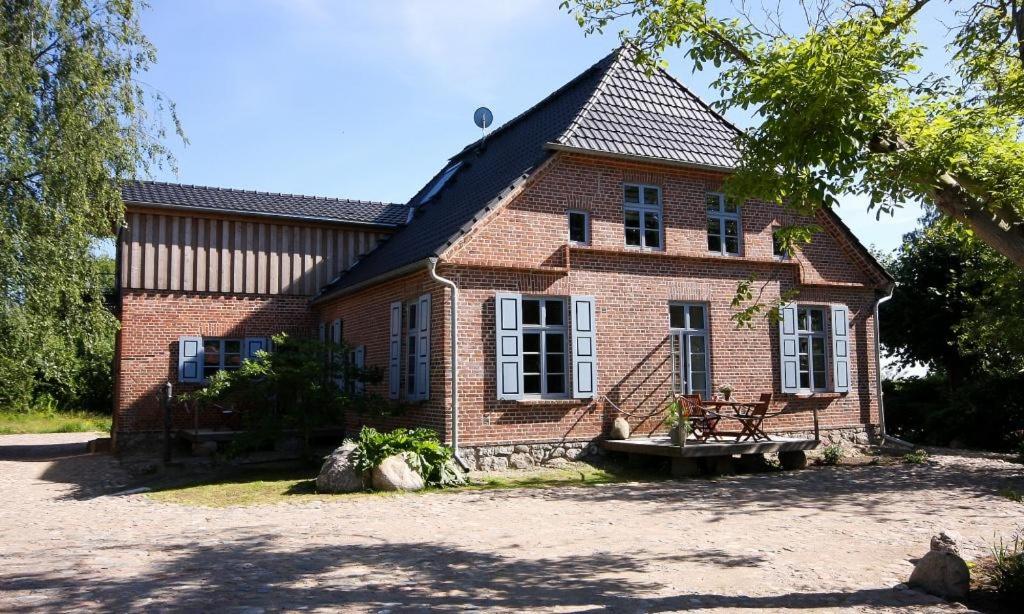 Haus zu den Büschen 01 view 4