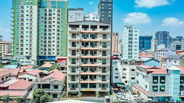 Diamond Serviced Apartments view 5