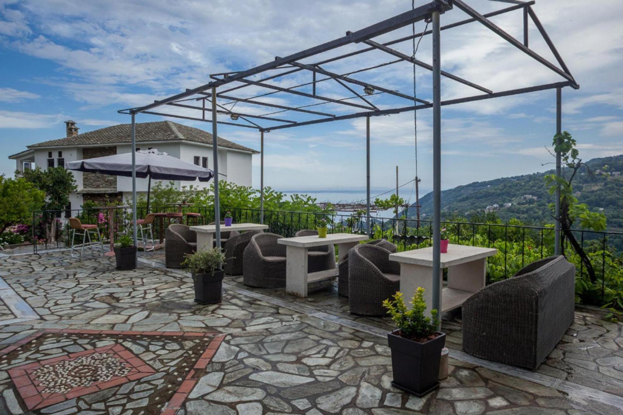 Paradeisos Flatlet with Garden View view 5