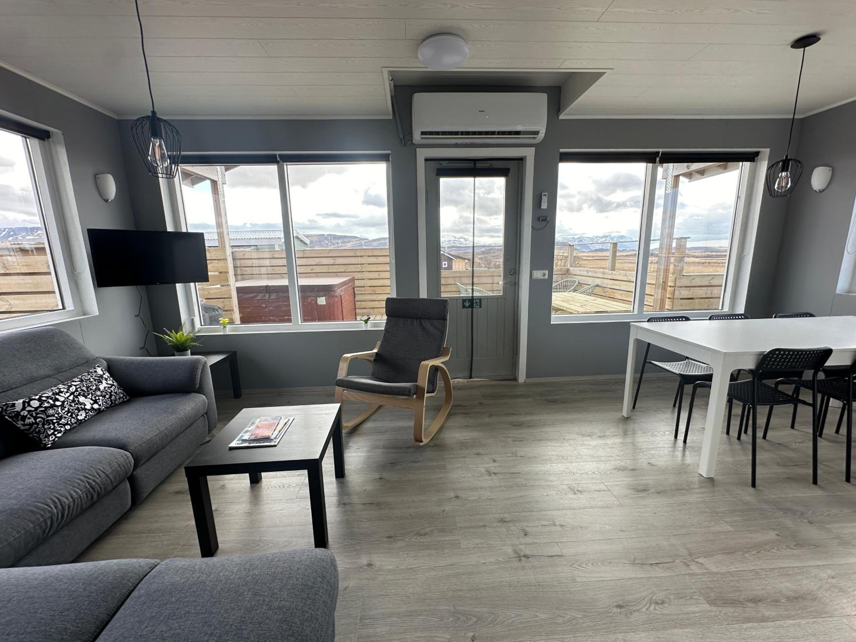 Cabin in Faukás, west part of Iceland - Birta Rentals view 5