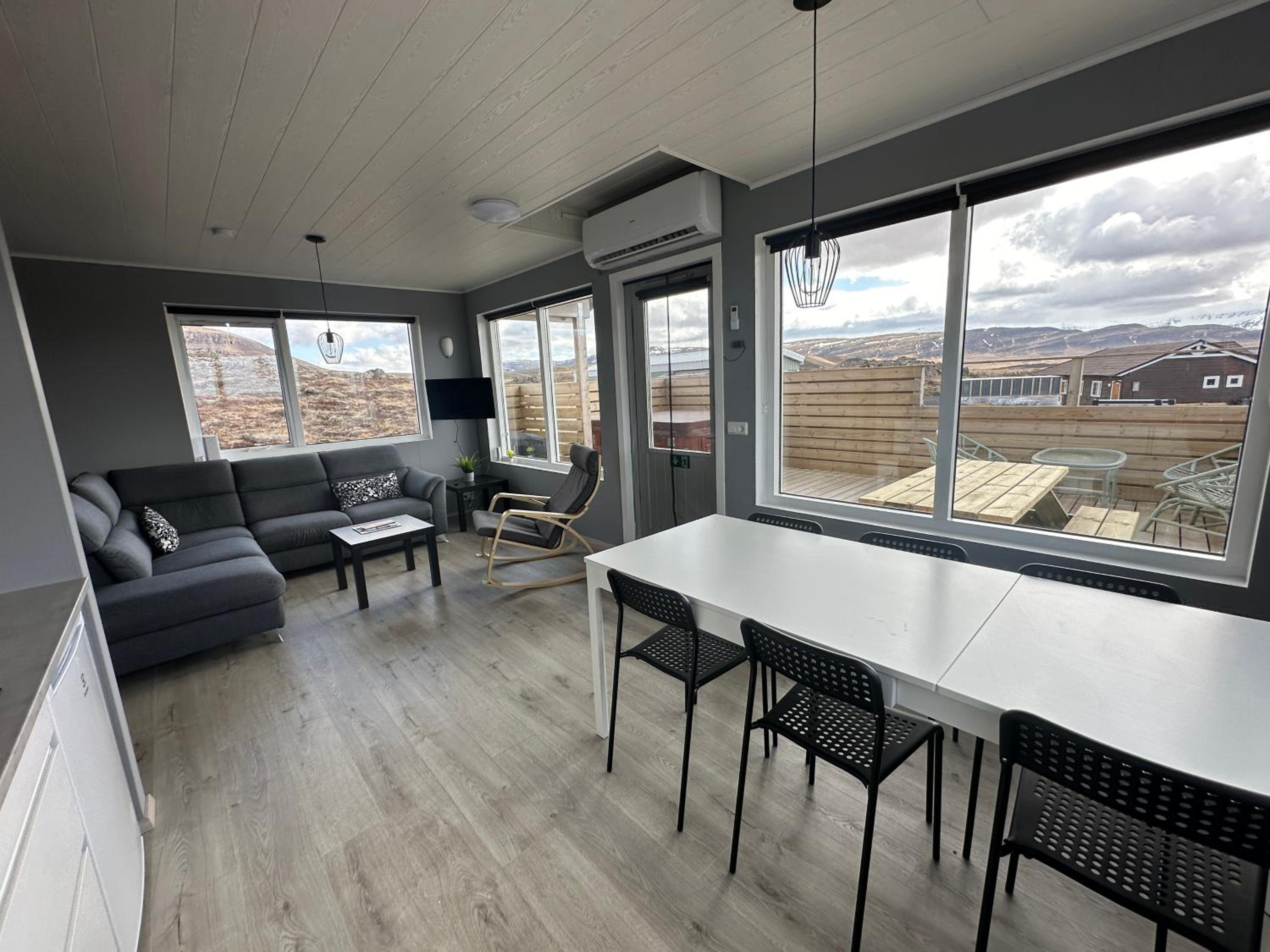 Cabin in Faukás, west part of Iceland - Birta Rentals view 4