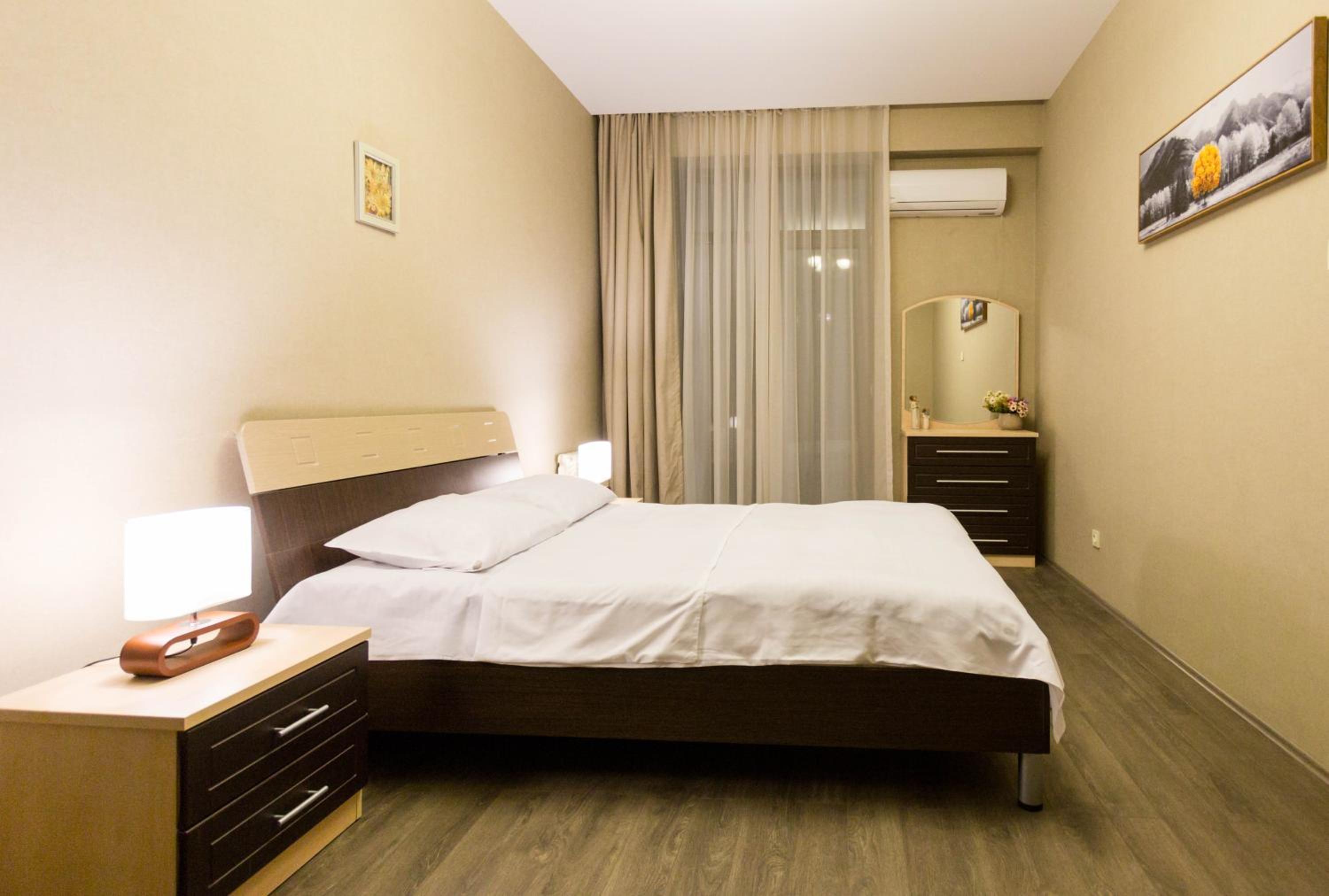 Central Pointe Suite
