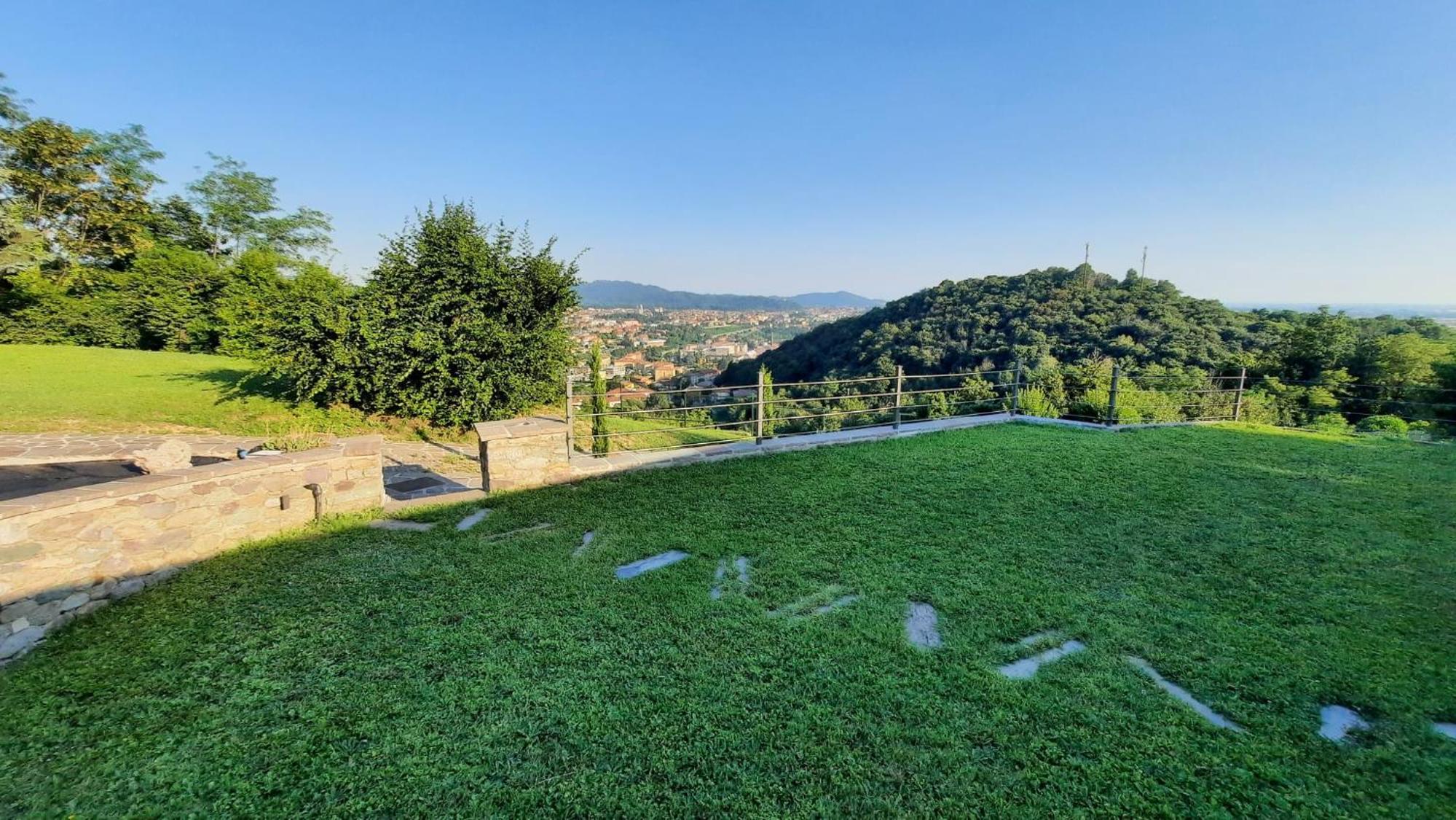 Villa Duno a un passo da Città Alta view 3