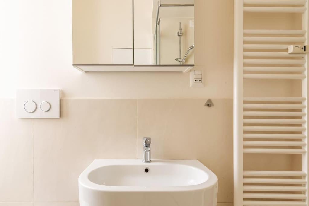 studio apartment Brera