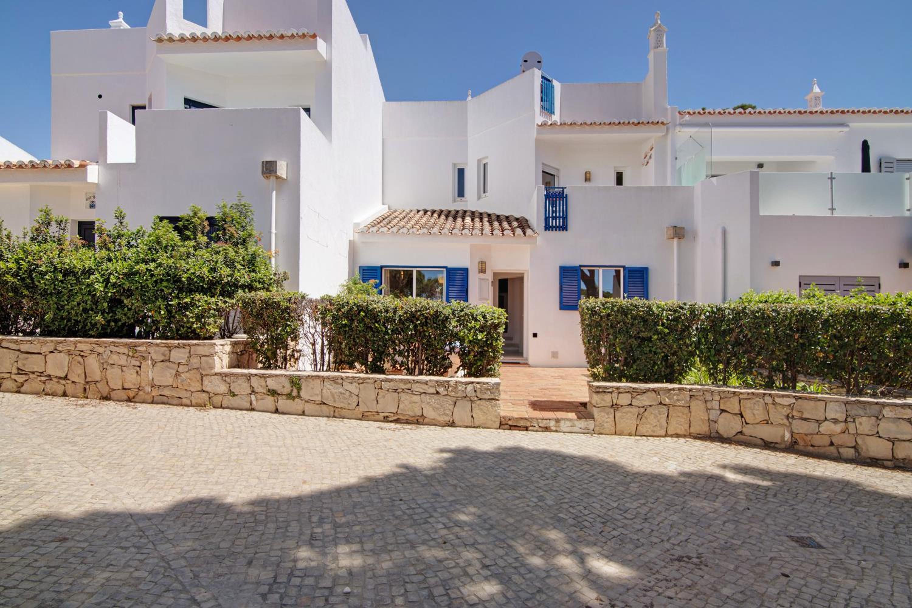 Townhouse Ramas