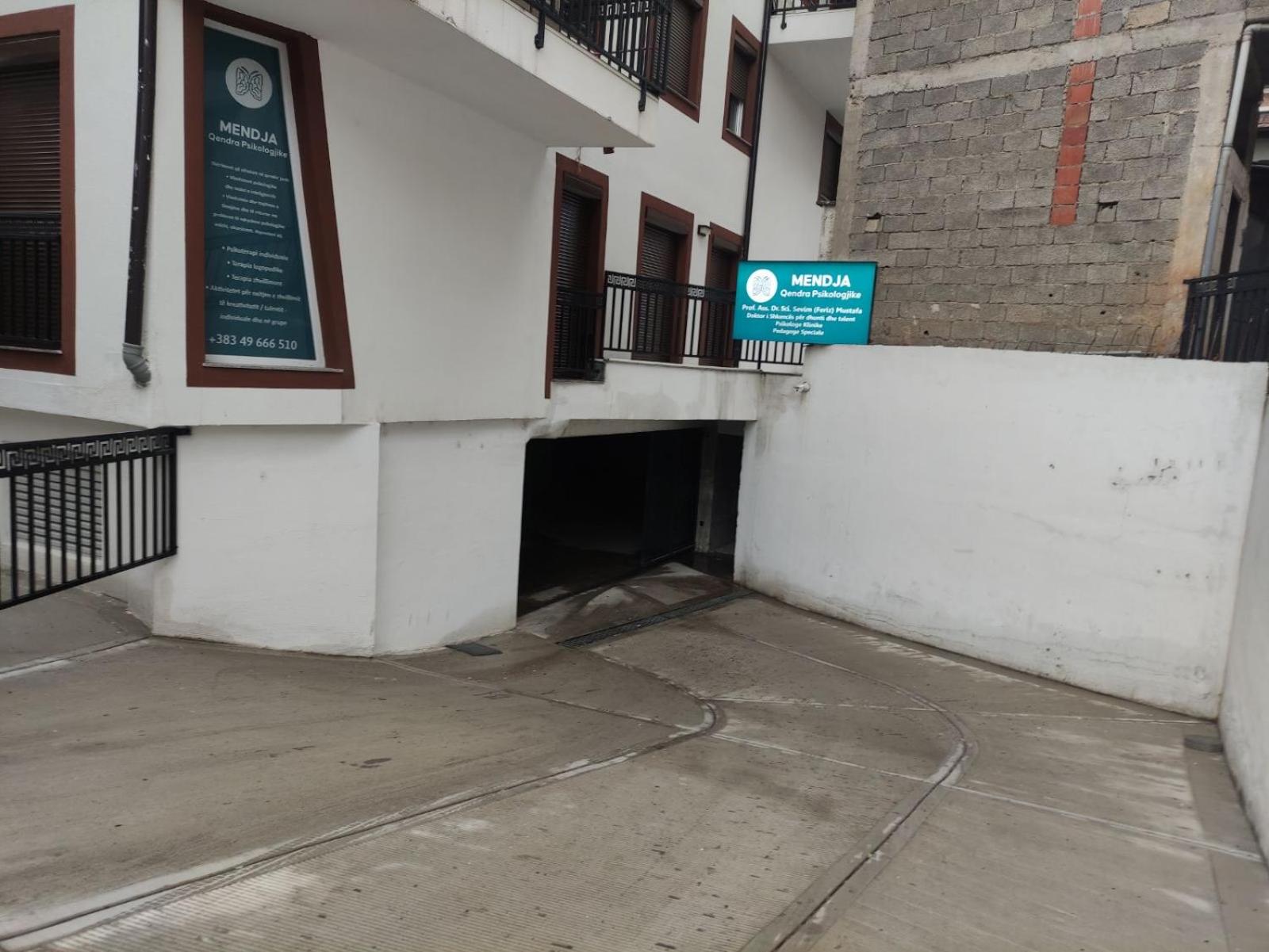 Apartment Prizreni-Free Private Parking, photo 15