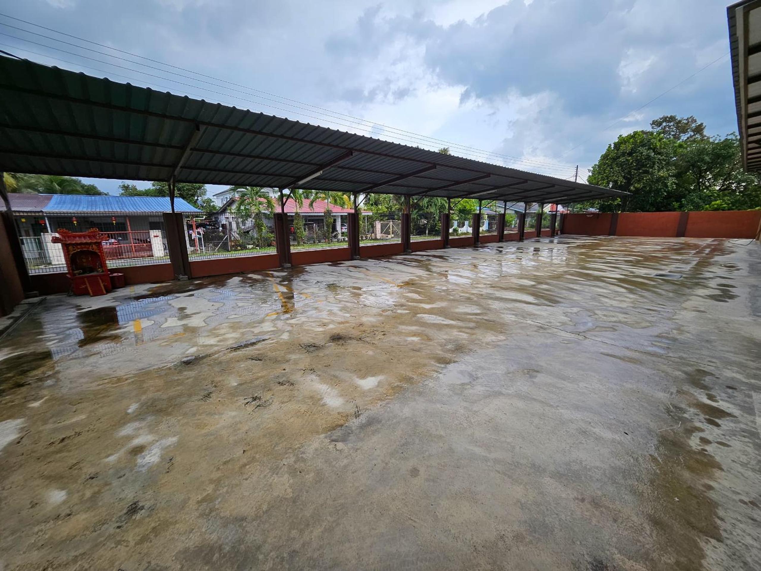 The Blue Guest House, WiFi, Free Parking, Aulong photo 5