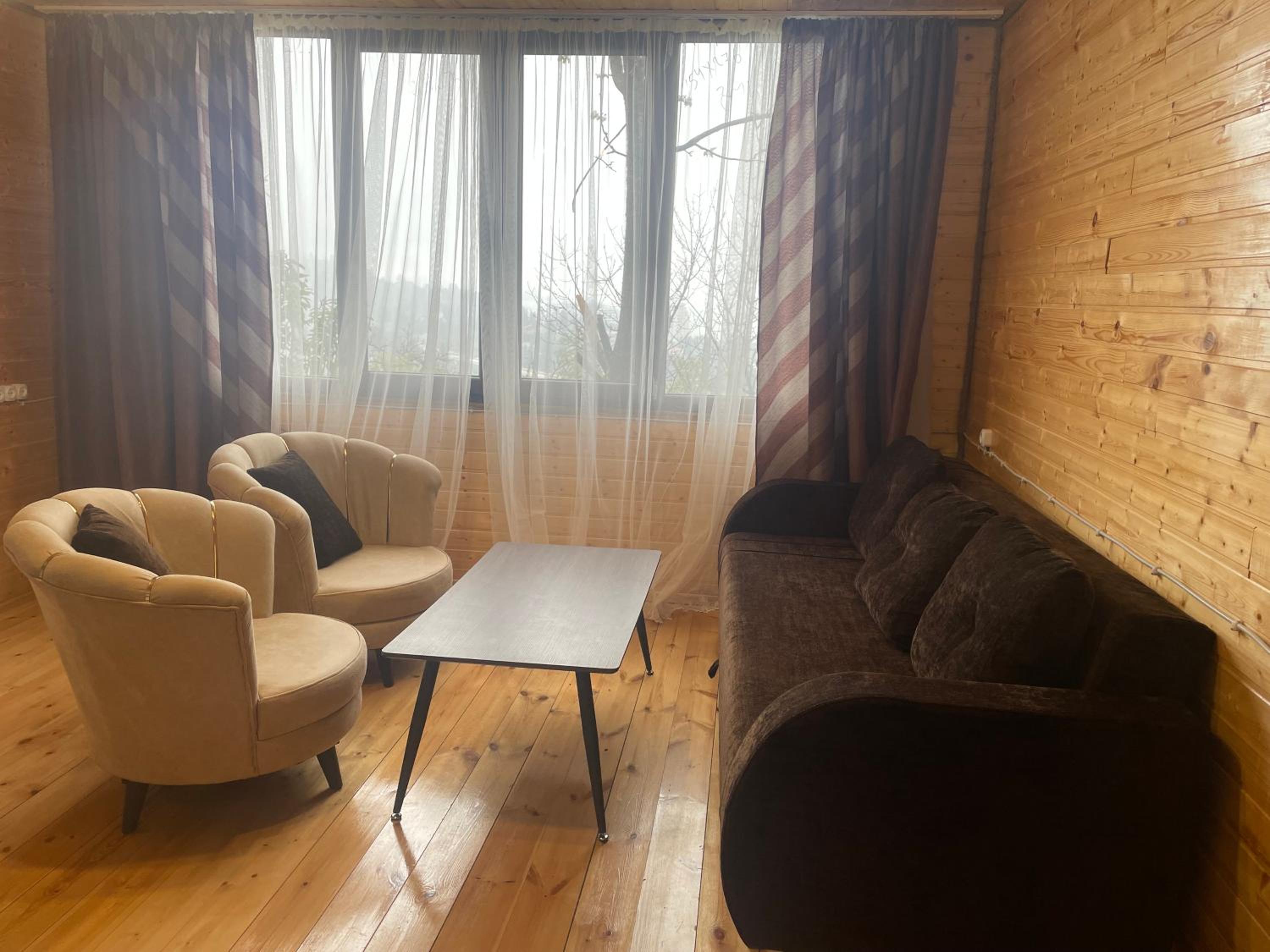 Giorgis cottage